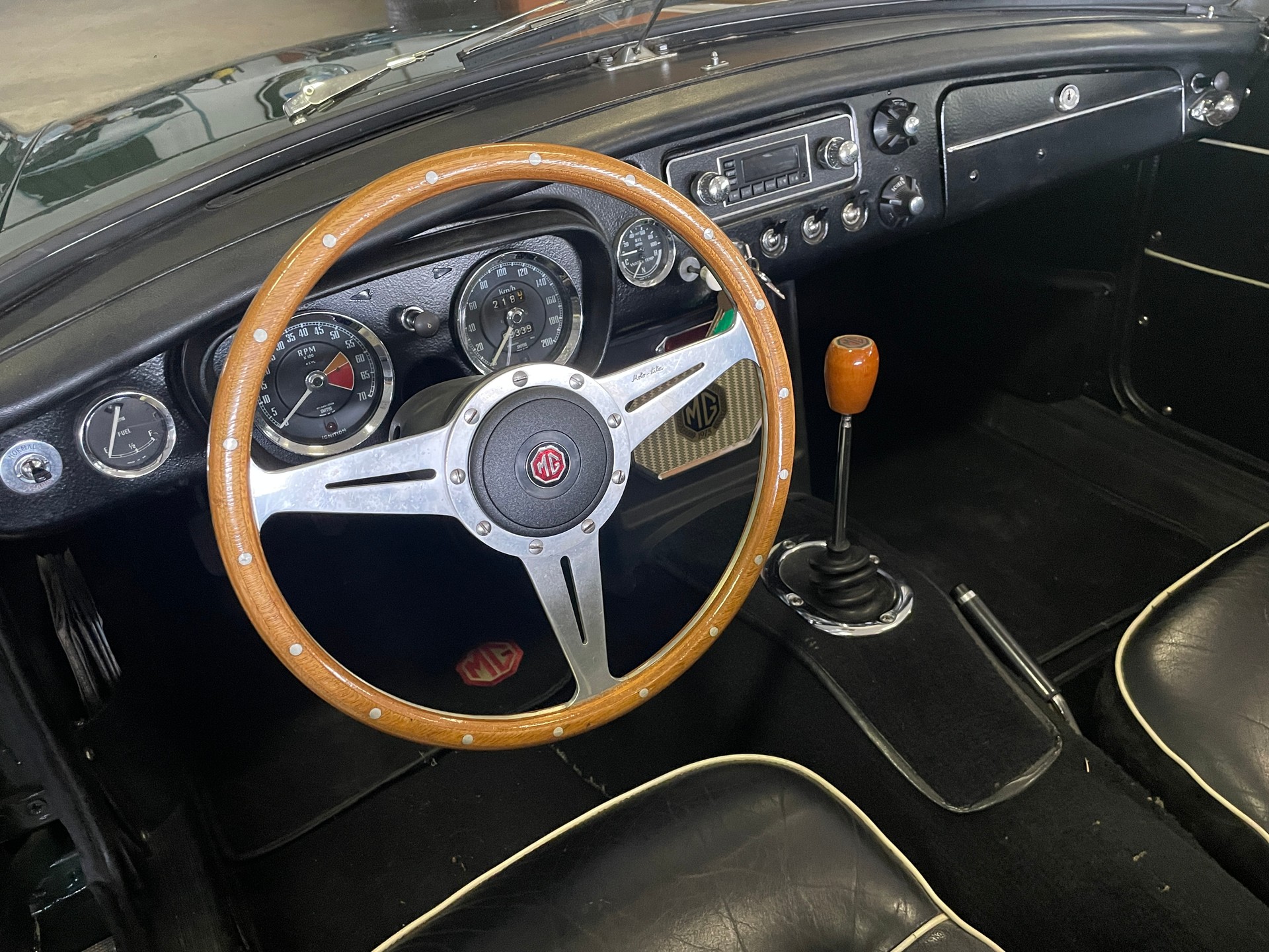 MG MG B Roadster MKI-image-3