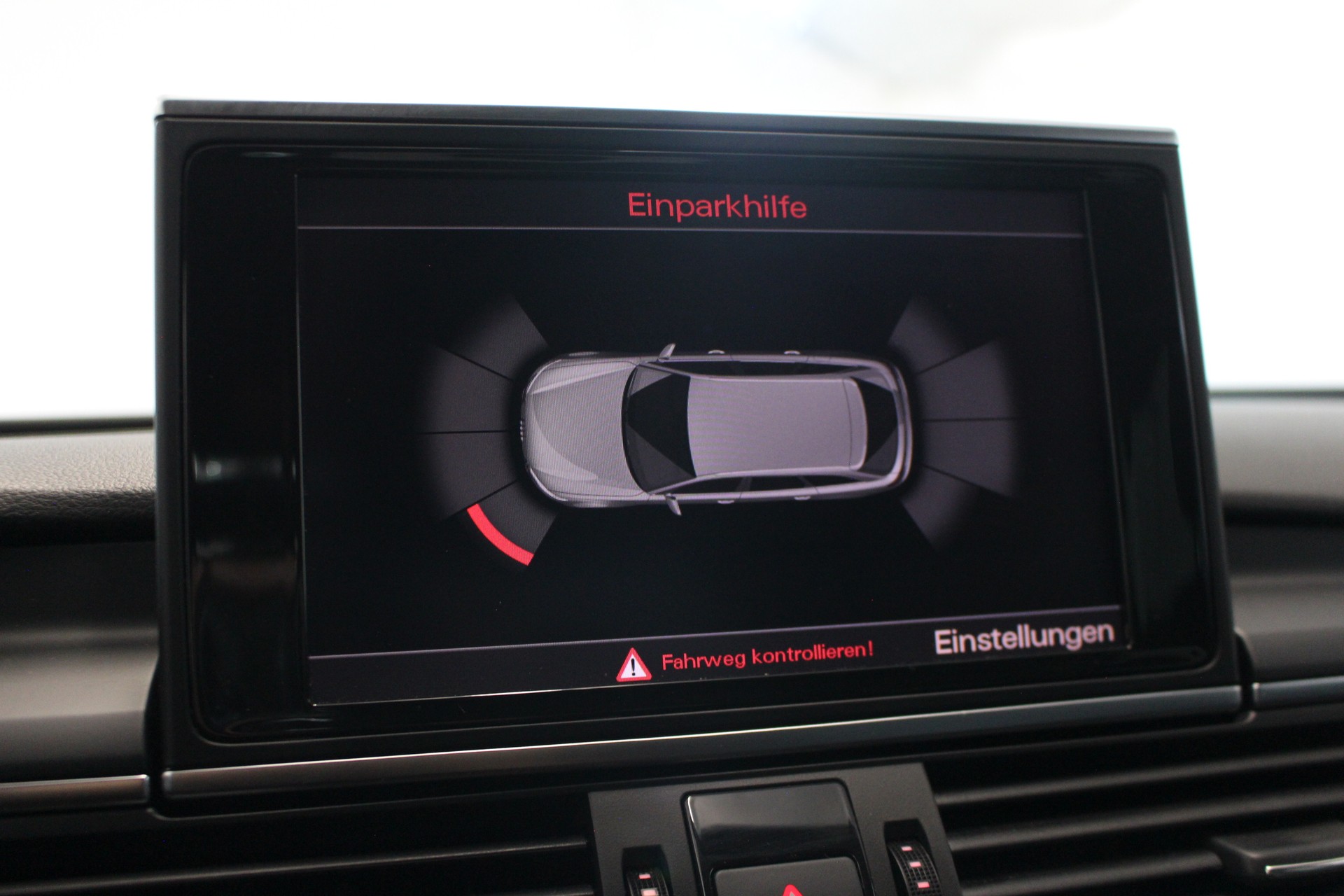 AUDI A6 Avant 3.0 V6 TDI 245 quattro S-Tr.-image-16