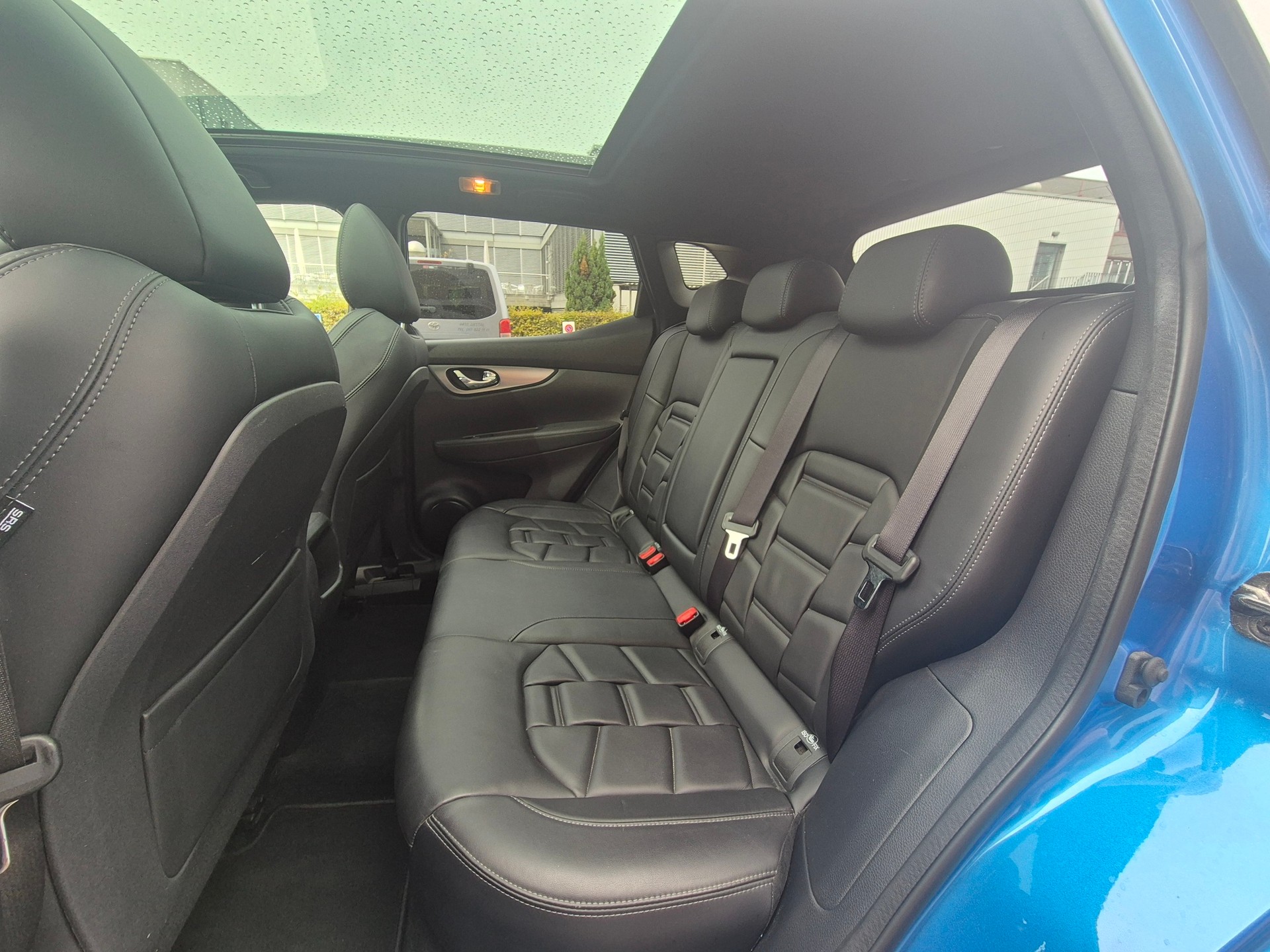 NISSAN Qashqai 1.7 dCi tekna+ Xtronic ALL-MODE 4x4-image-6