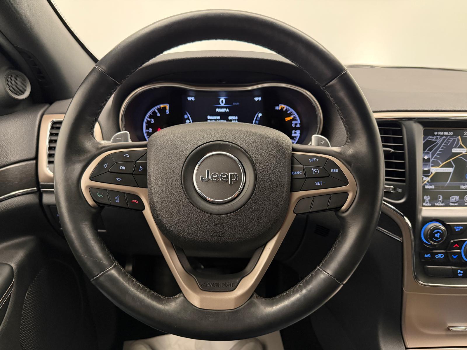 JEEP Grand Cherokee 3.0 CRD 250 Limited-image-14