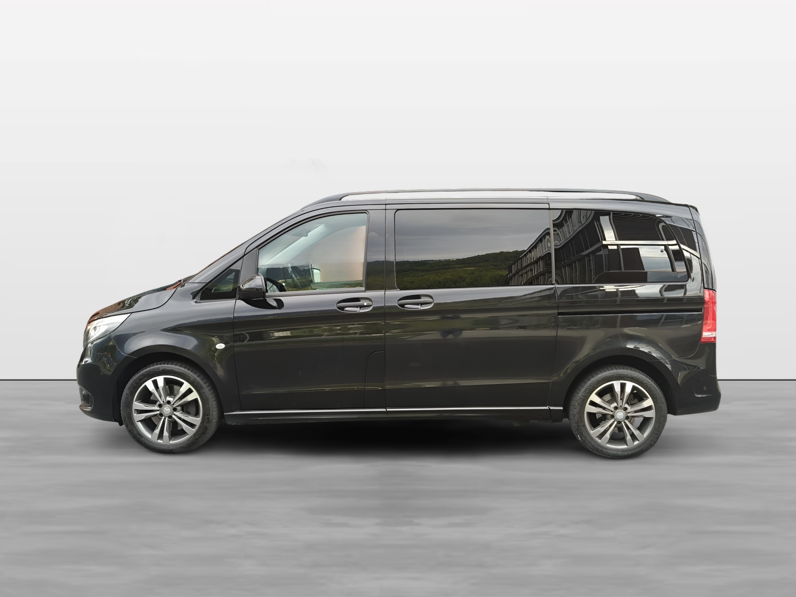 MERCEDES-BENZ Vito 124 CDI Select Tourer 4Matic 9G-Tronic-showroom-element-1