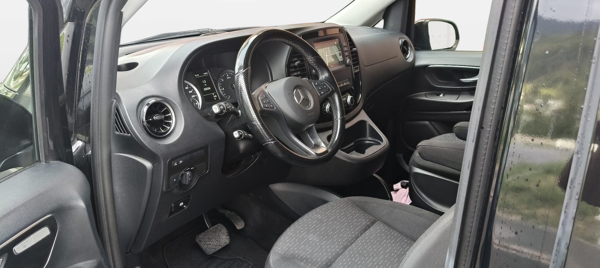MERCEDES-BENZ Vito 124 CDI Select Tourer 4Matic 9G-Tronic-image-7