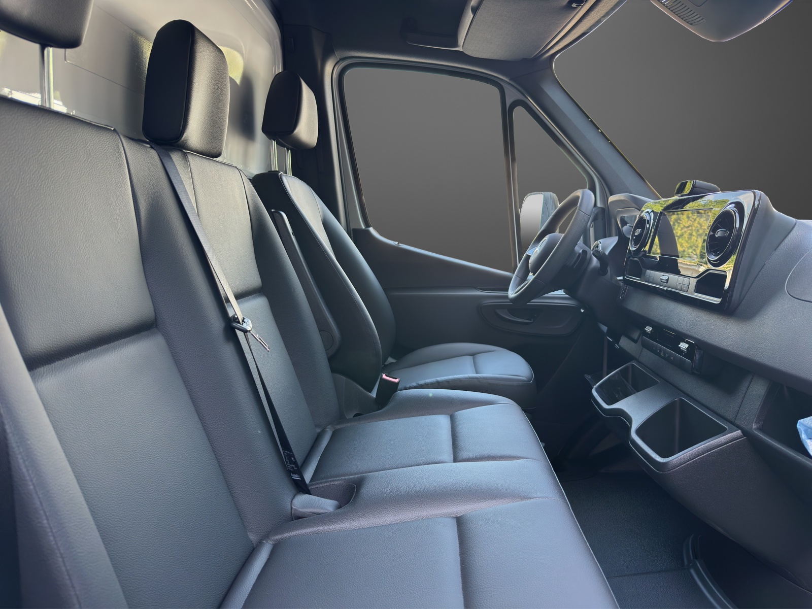 MERCEDES-BENZ Sprinter 319 CDI Lang 9G-TRONIC-image-8