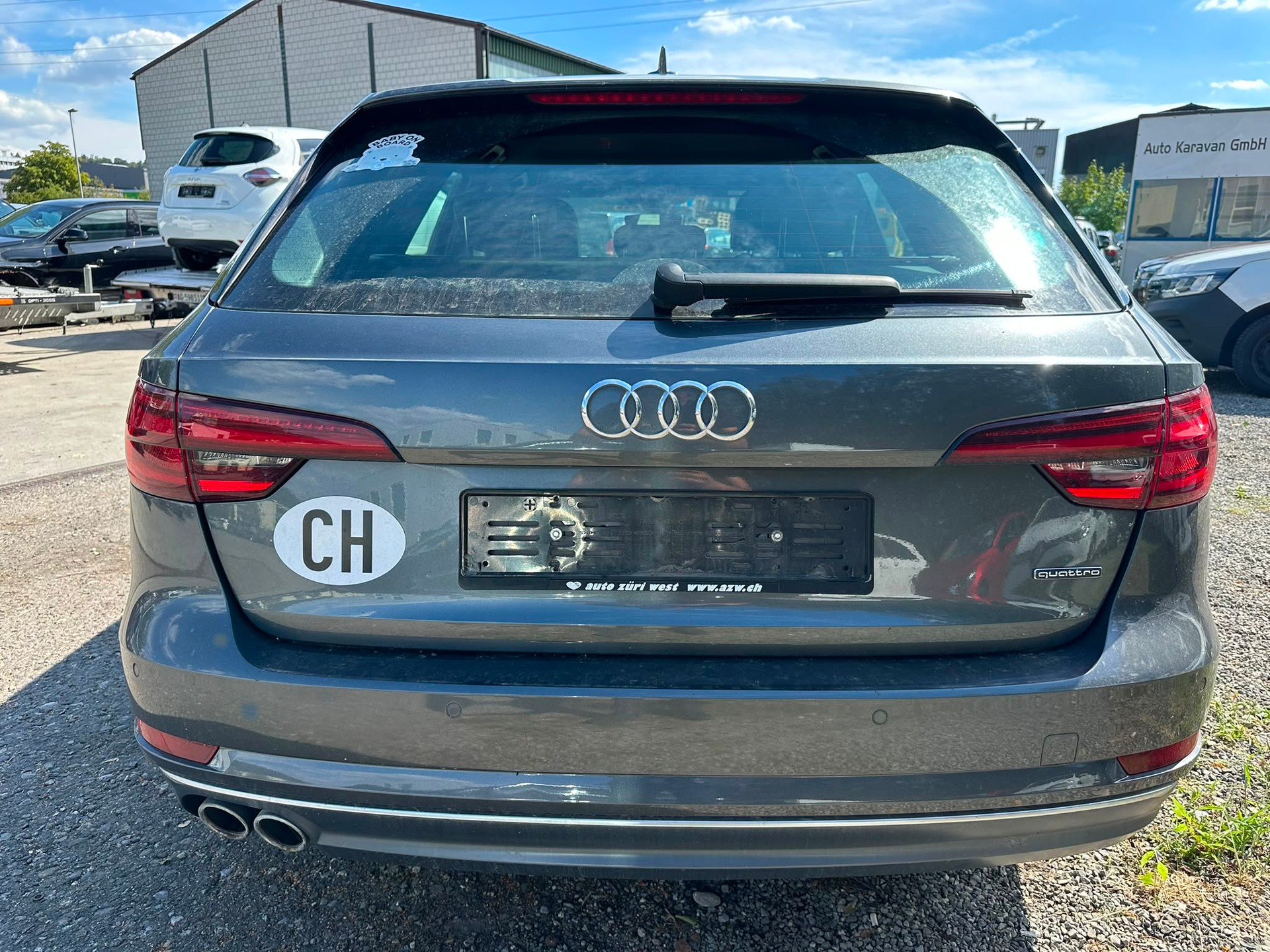 AUDI A4 Avant 2.0 TDI Sport quattro S-tronic-image-11