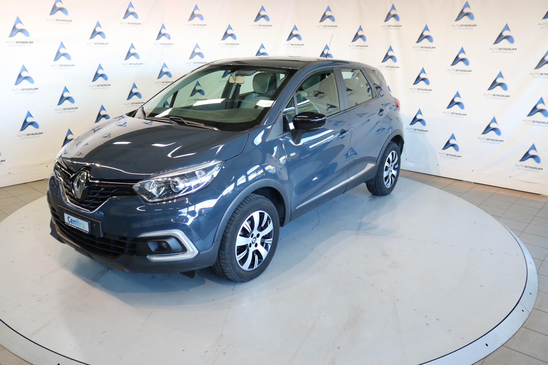 RENAULT Captur 0.9 12V Zen-image-10