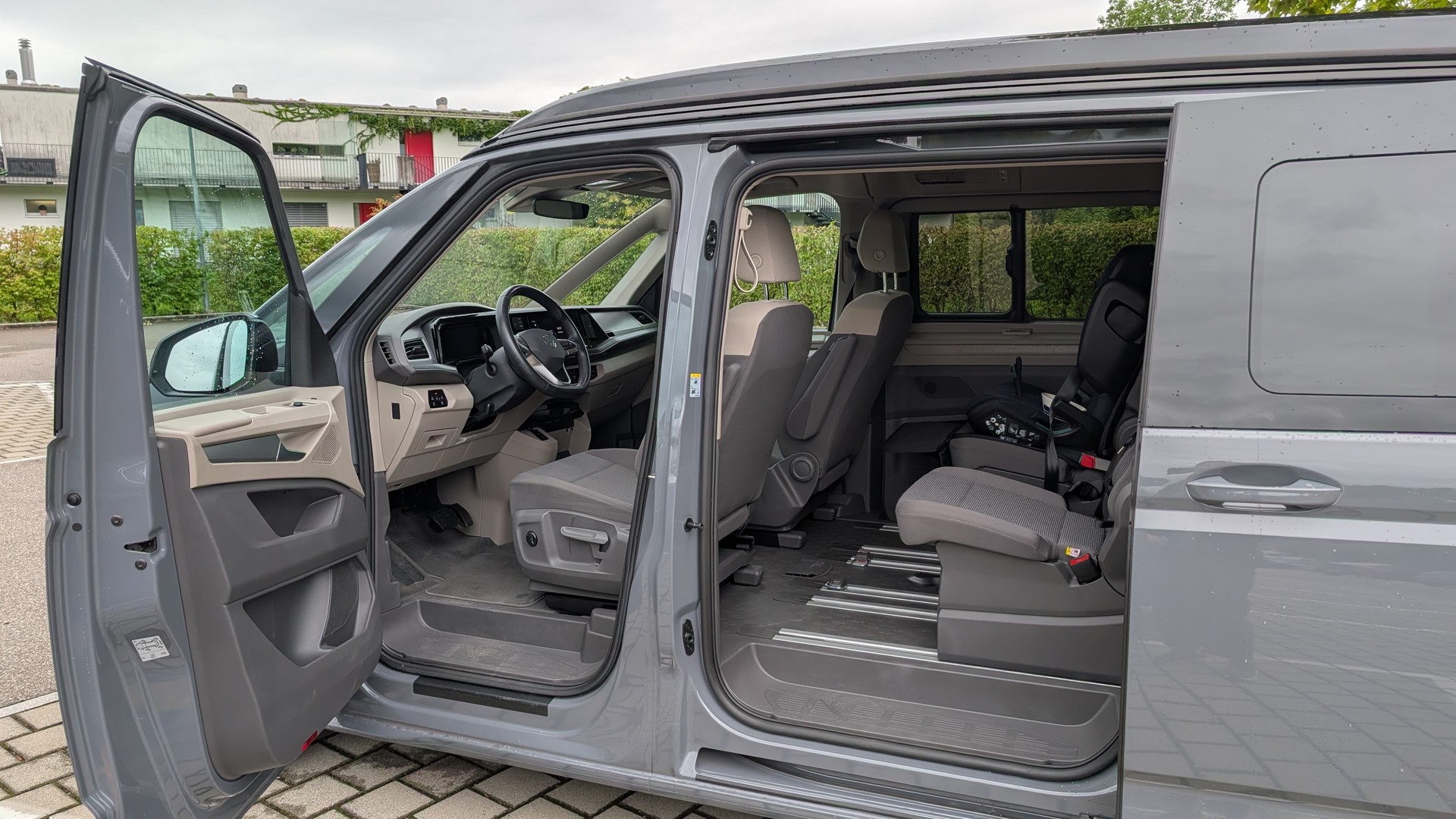VW Beach Tour Liberty (T7)-image-1