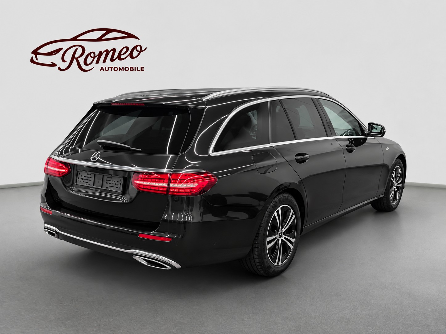 MERCEDES-BENZ E 220 d T 9G-Tronic ** CH Fahrzeug ** 1. Hand ** Frisch ab MFK und Service **-image-1
