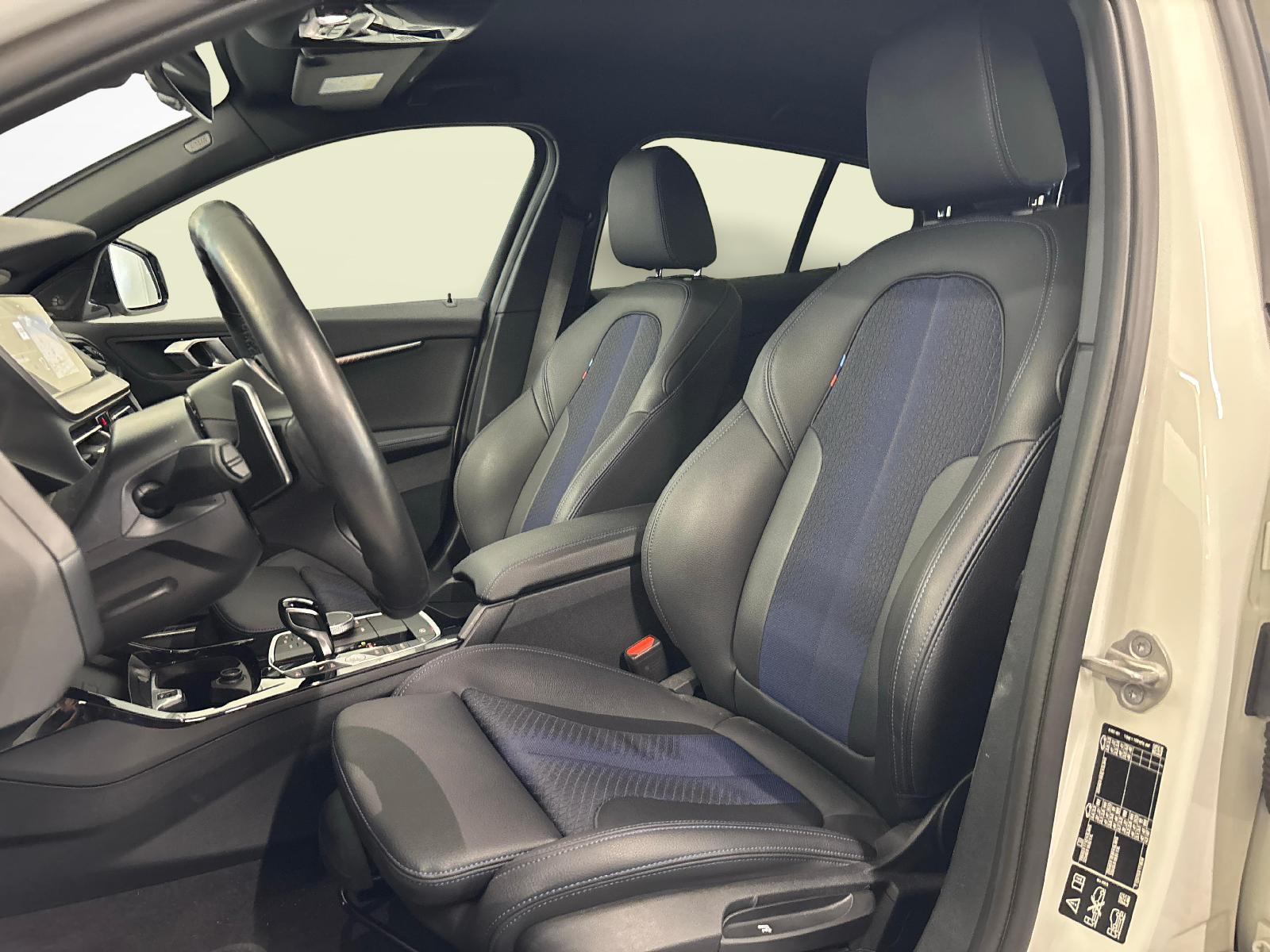 BMW 120d xDrive M-Sport-image-8