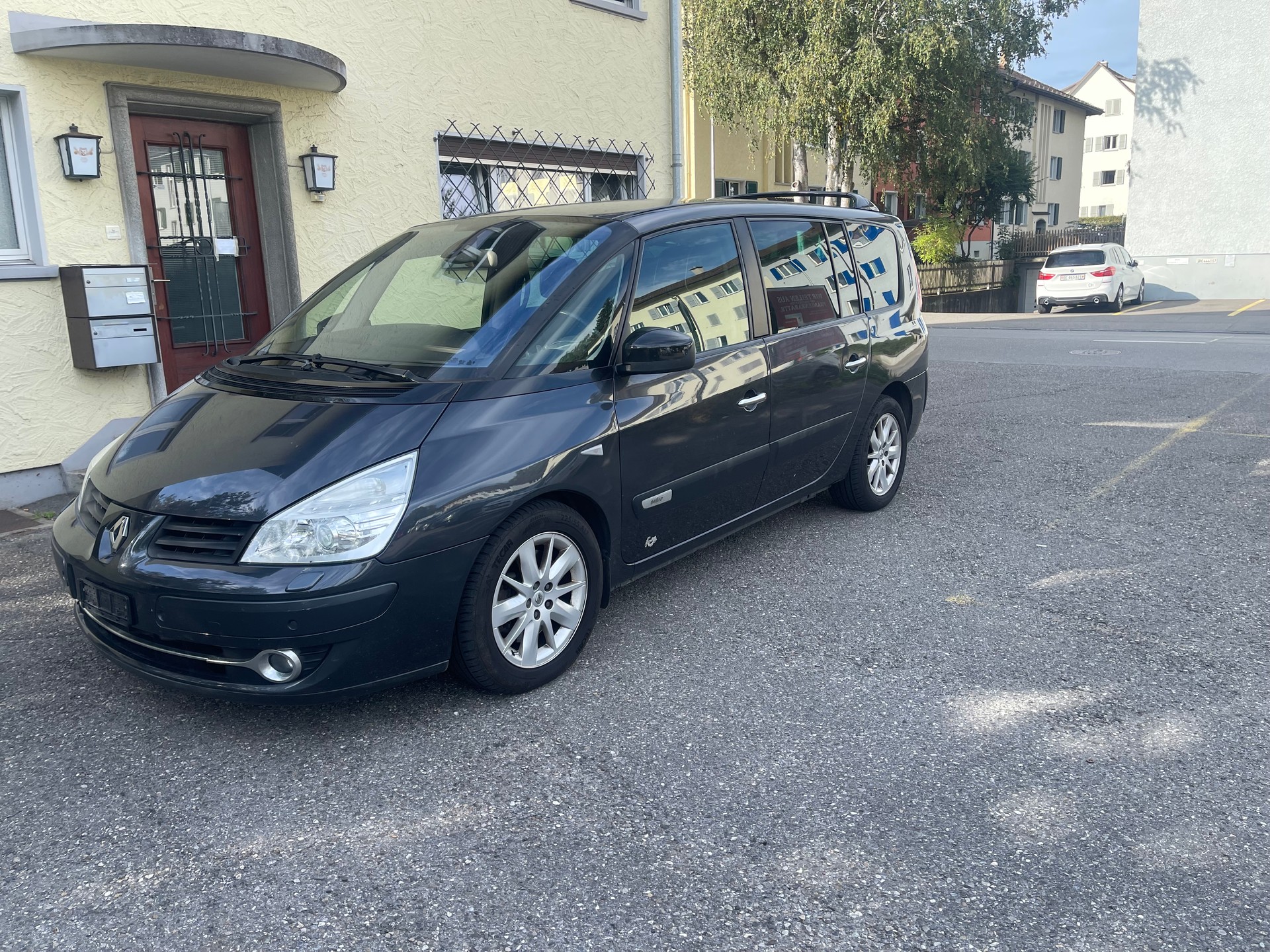 RENAULT Grand Espace 2.0 dCi Initiale Automatic-image-1