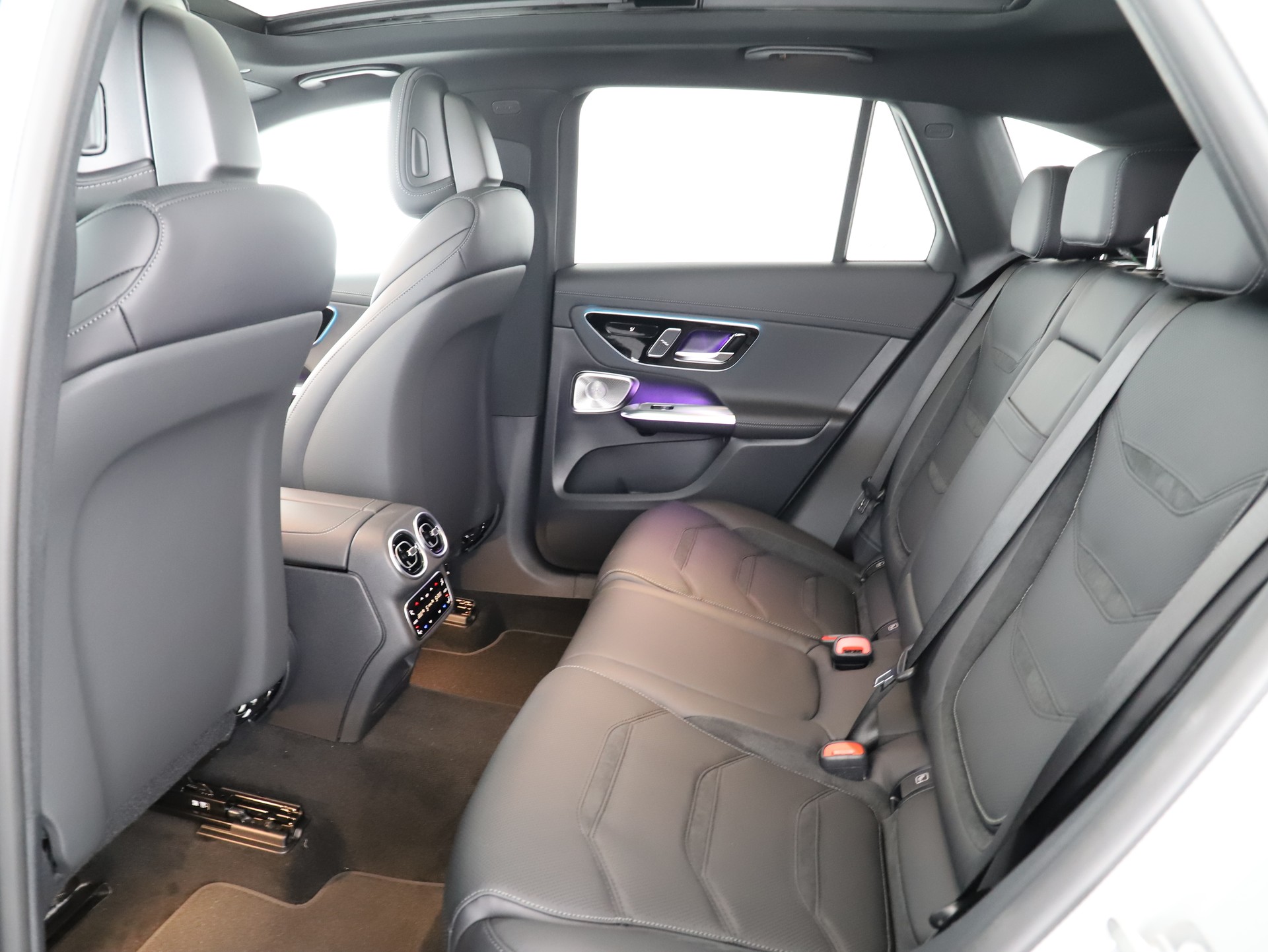 MERCEDES-BENZ GLC 53 AMG 4Matic+ 9G-Tro-image-10