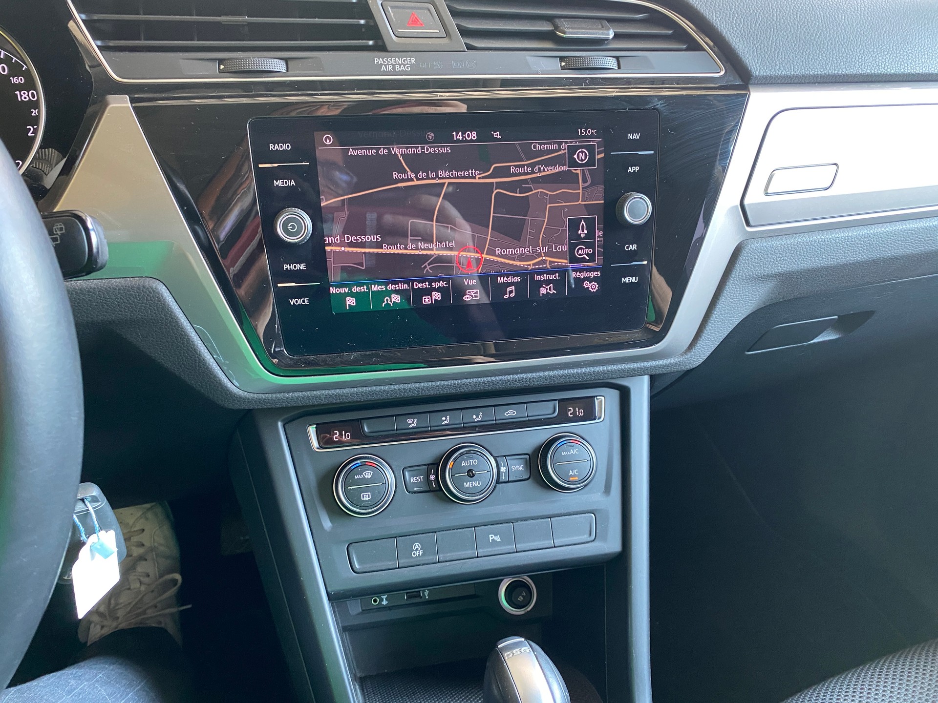 VW Touran 1.6 TDI BlueMotion Technology Trendline-image-10