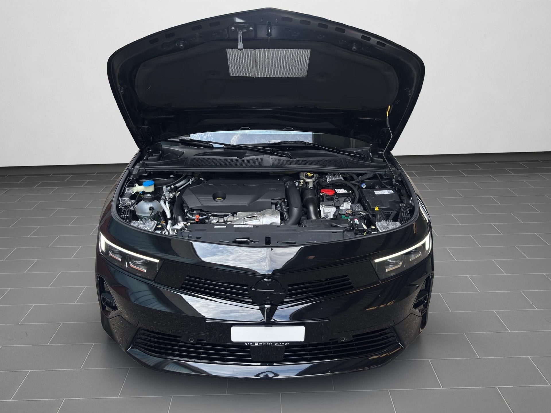 OPEL Astra 1.6 T PHEV 180 Ultimate-image-21