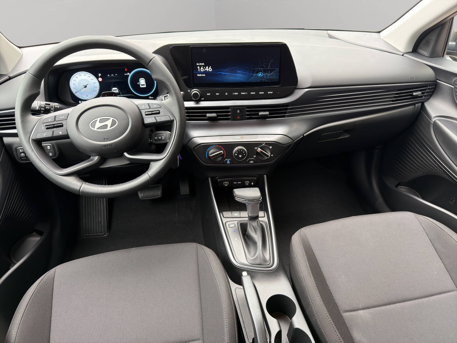HYUNDAI i20 1.0 T-GDi Origo-image-9