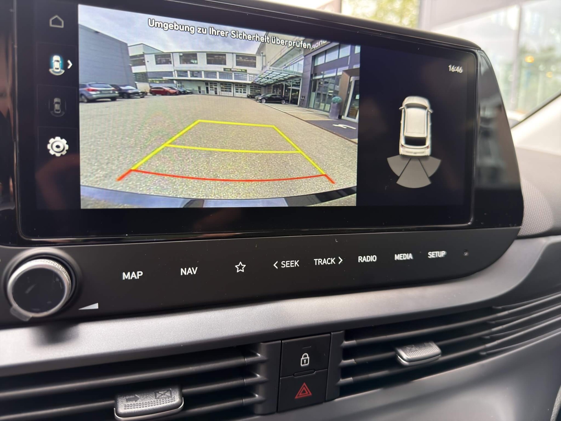 HYUNDAI i20 1.0 T-GDi Origo-image-12