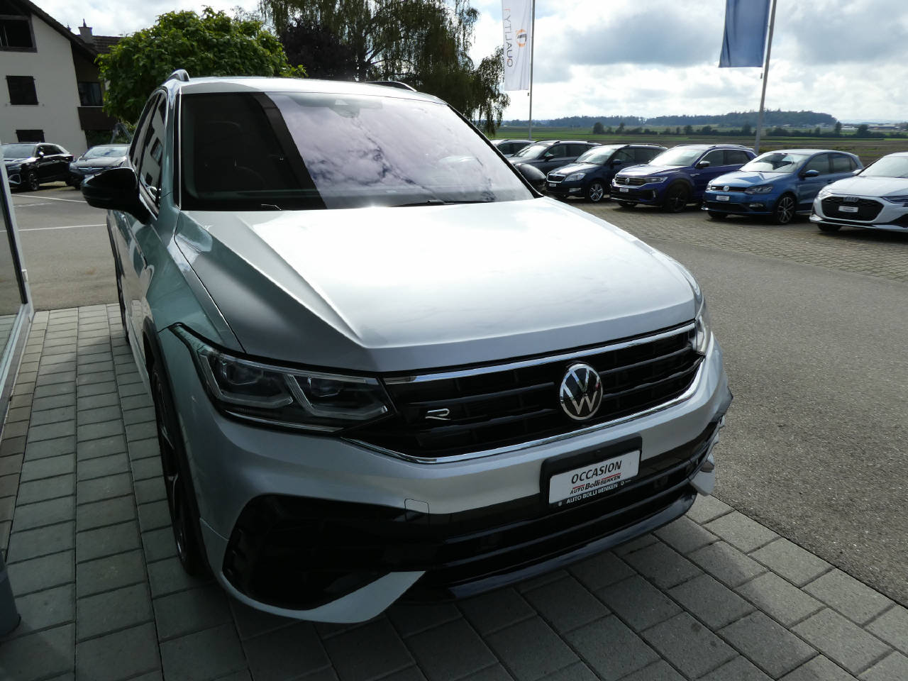 VW Tiguan 2.0 TSI R DSG-image-3