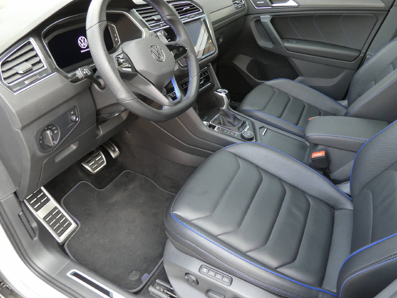 VW Tiguan 2.0 TSI R DSG-image-8