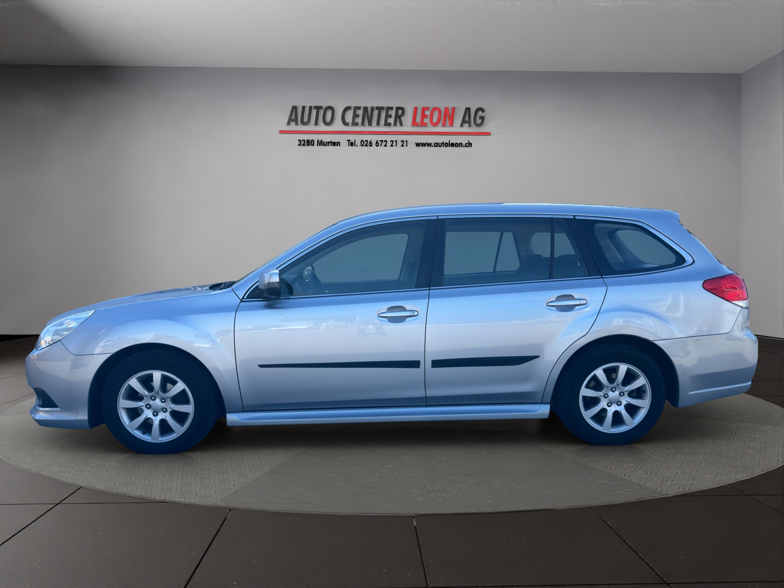 SUBARU Legacy 2.0i Advantage AWD Lineartronic-image-2
