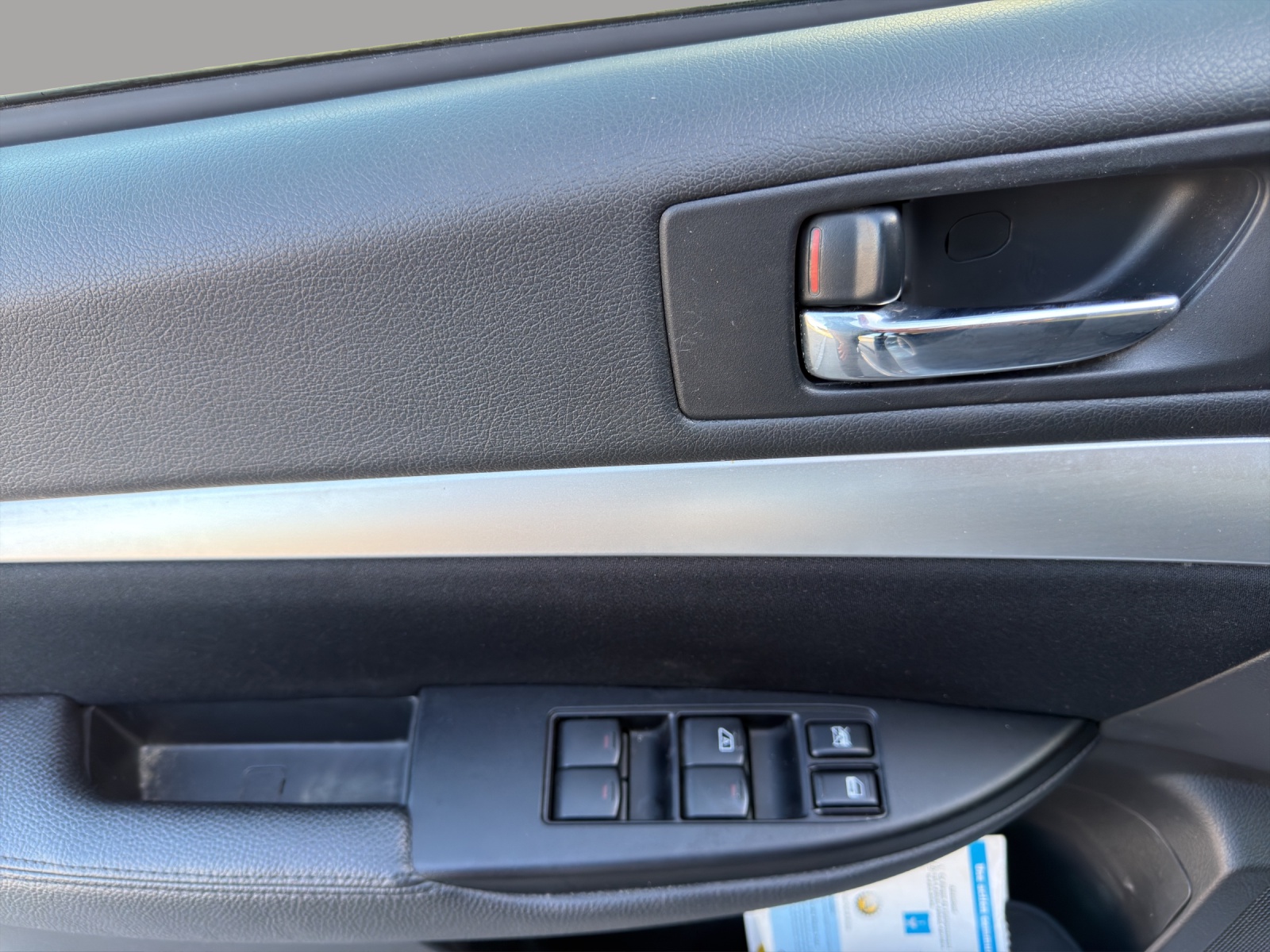 SUBARU Legacy 2.0i Advantage AWD Lineartronic-image-11