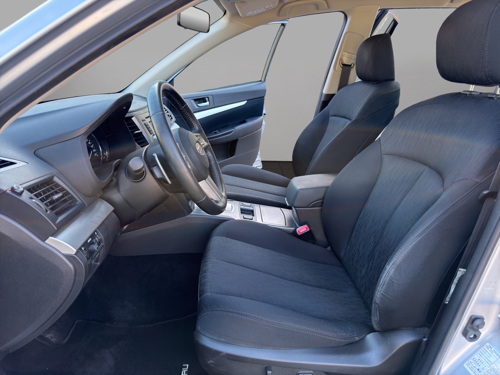 SUBARU Legacy 2.0i Advantage AWD Lineartronic-image-8
