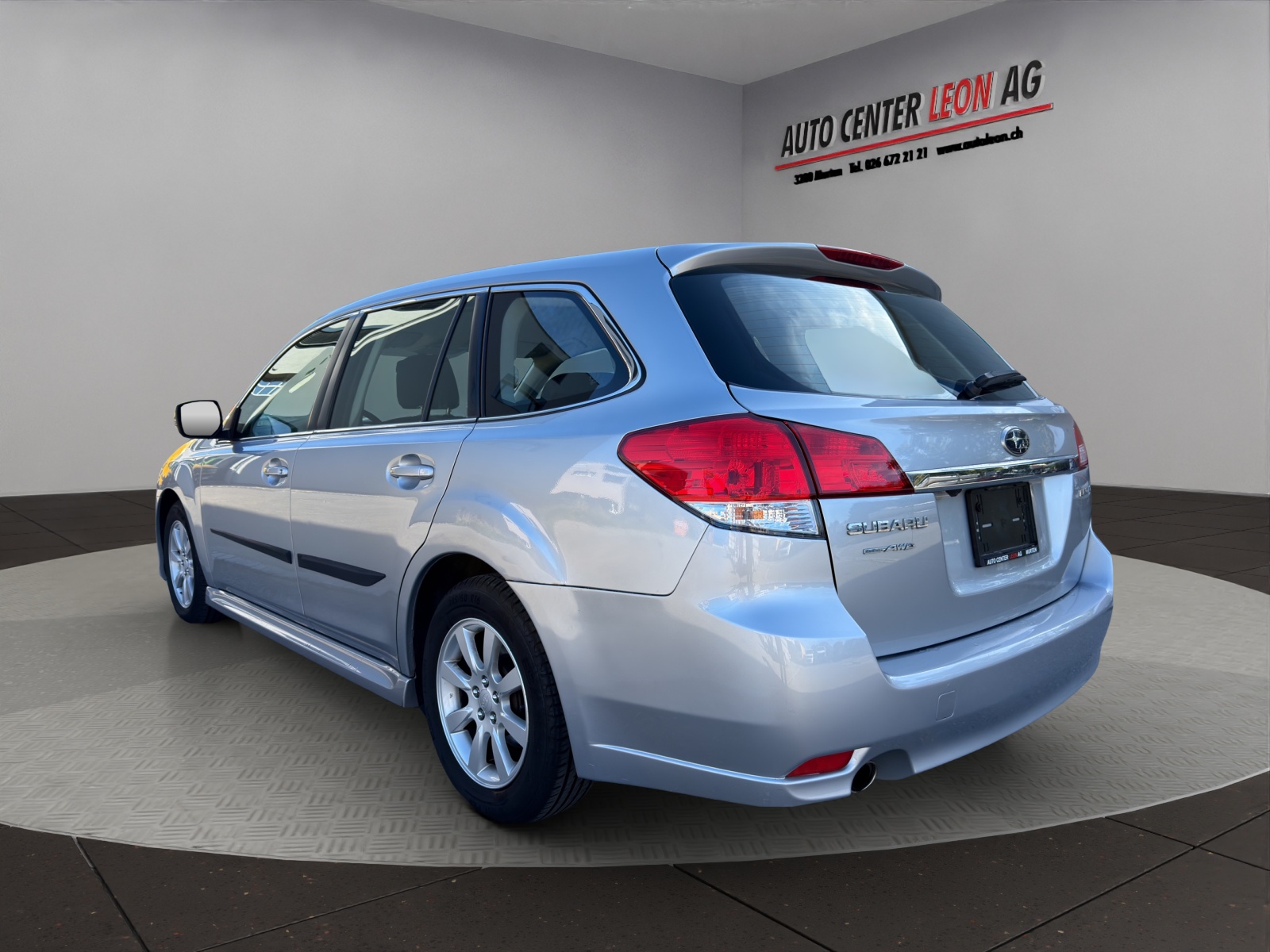 SUBARU Legacy 2.0i Advantage AWD Lineartronic-image-3