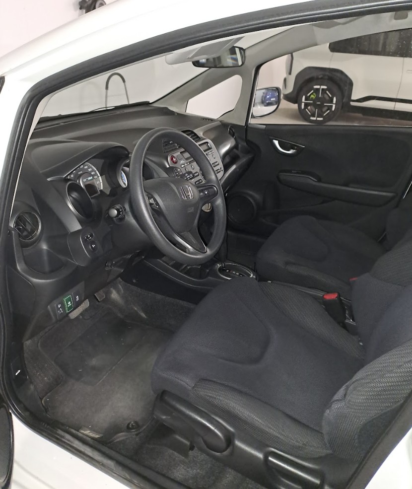 HONDA 1.3i Hybrid Comfort-image-3