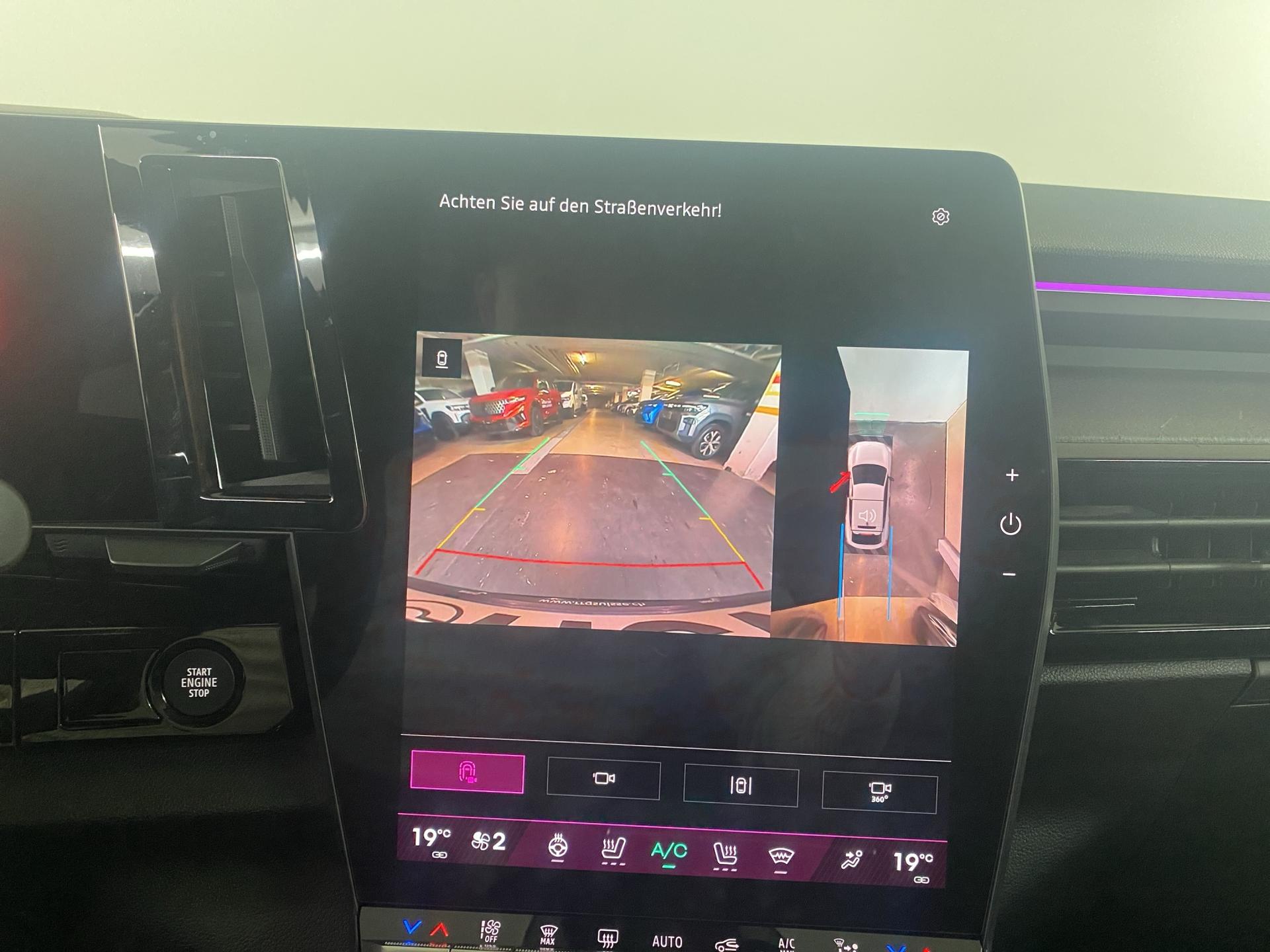 RENAULT Rafale 1.2 E-Tech Hybrid 200 Esprit Alpine-image-18