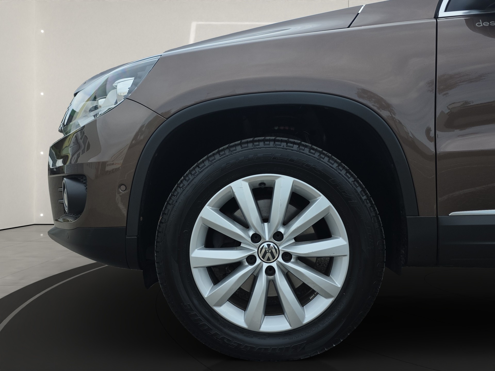VW Tiguan 2.0 TDI BMT Design 4Motion DSG-image-15