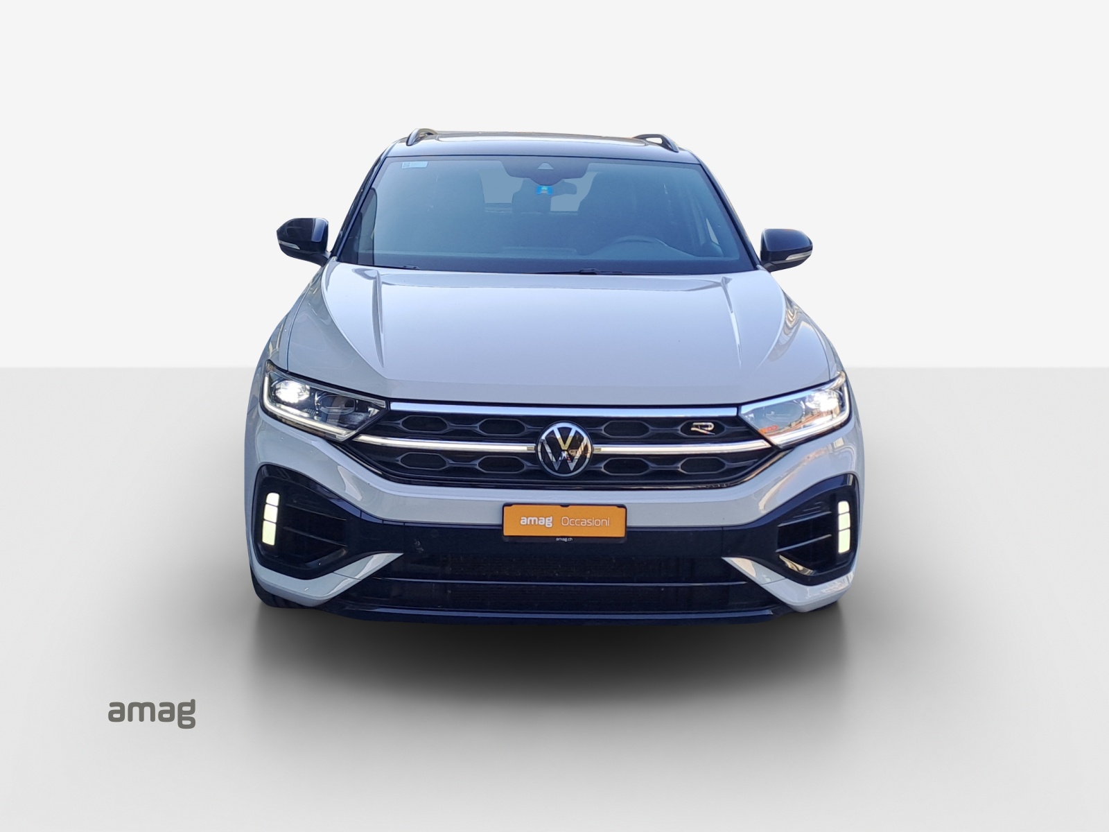 VW T-Roc 2.0 TSI R DSG 4Motion-image-6