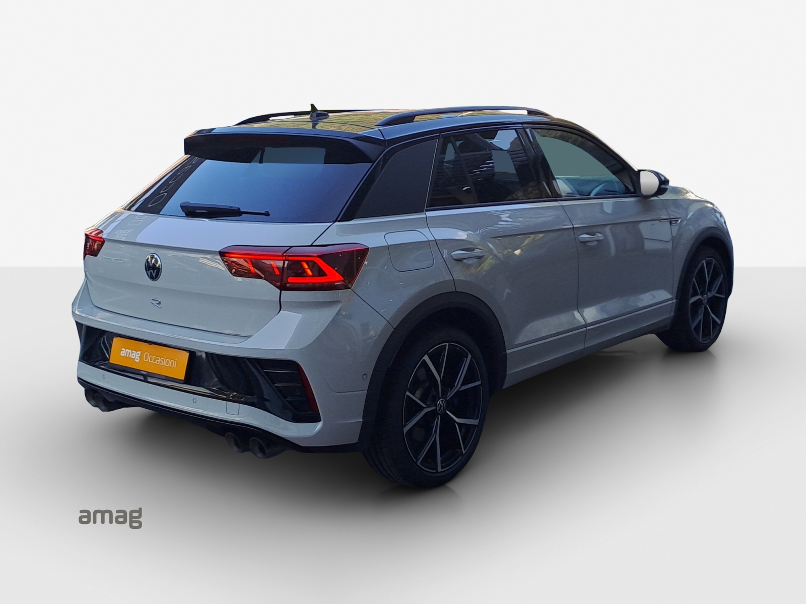 VW T-Roc 2.0 TSI R DSG 4Motion-image-4