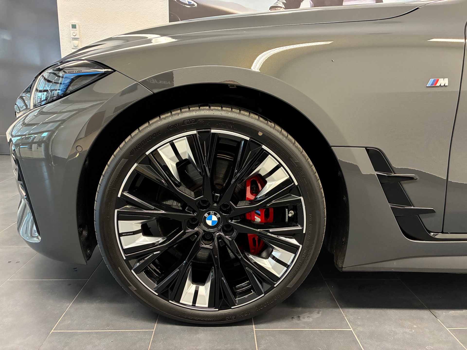 BMW M440i xDrive Gran Coupé-image-2