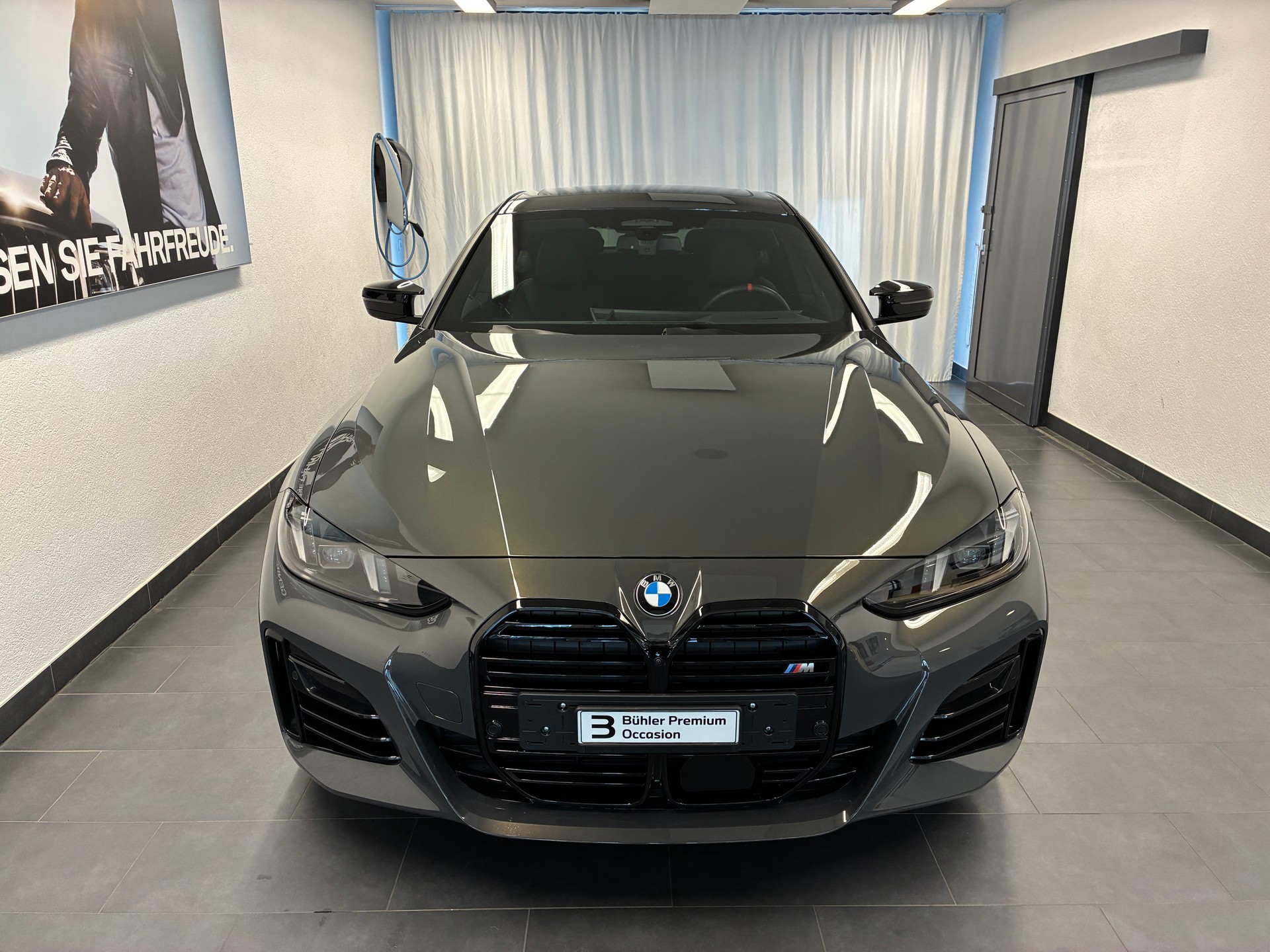 BMW M440i xDrive Gran Coupé-image-1