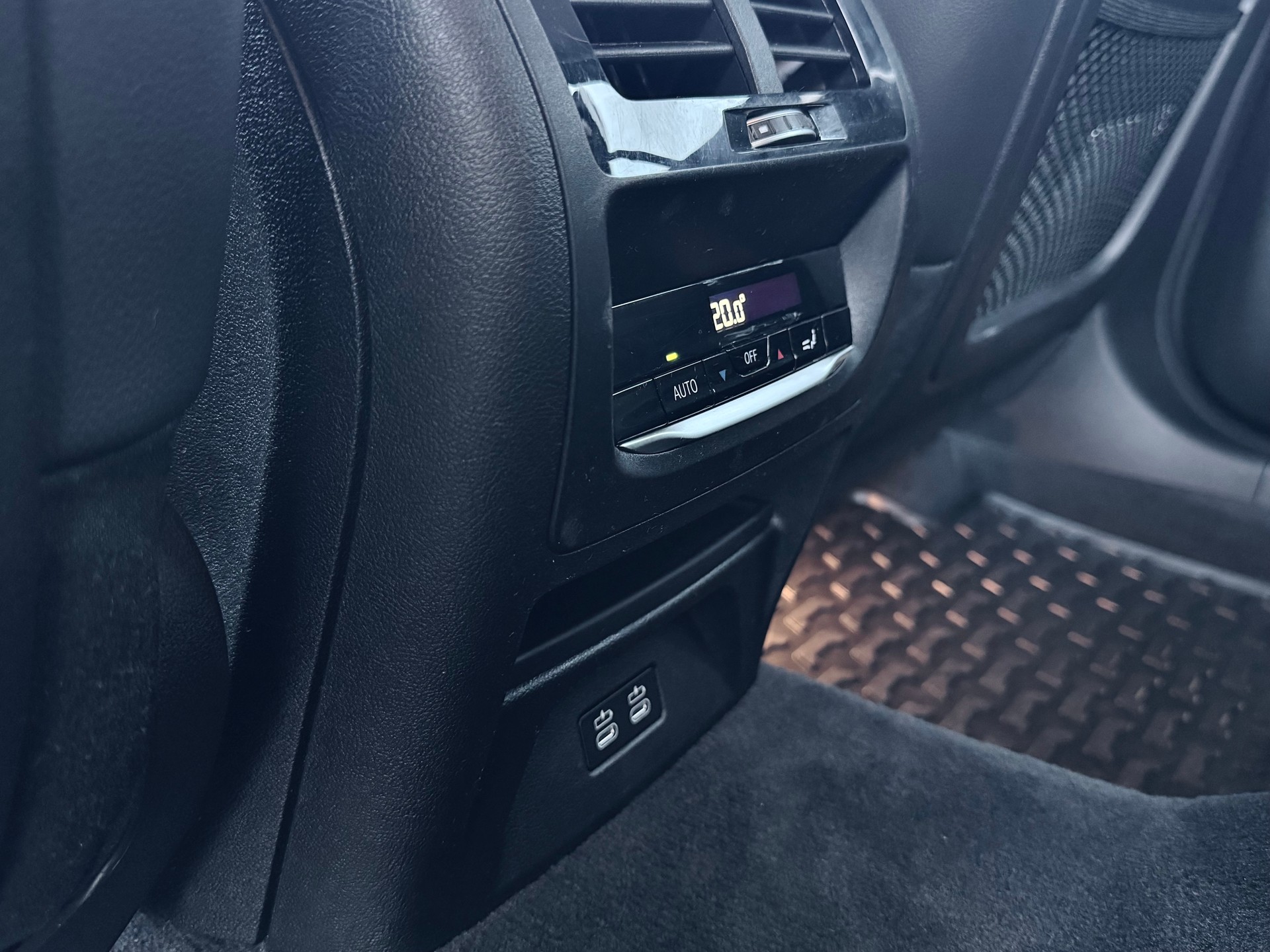 BMW X3 xDrive 30d M Sport Steptronic *AHK*M-Sport Paket*Apple CarPlay uvm.*-image-26