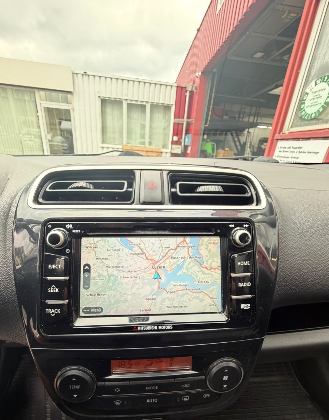 MITSUBISHI Space Star 1.2 Style CVT-image-3