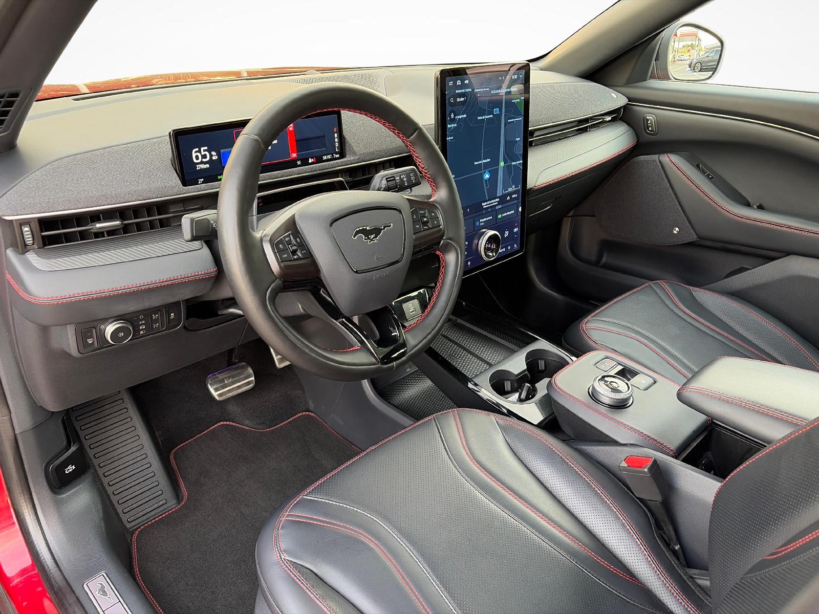 FORD Mustang Mach-E Extended AWD-image-9
