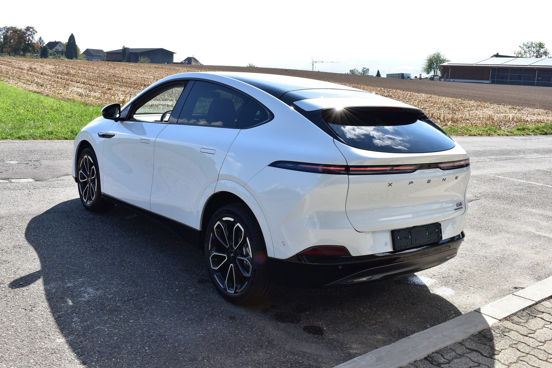 XPENG G6 80kWh Performance AWD-image-3