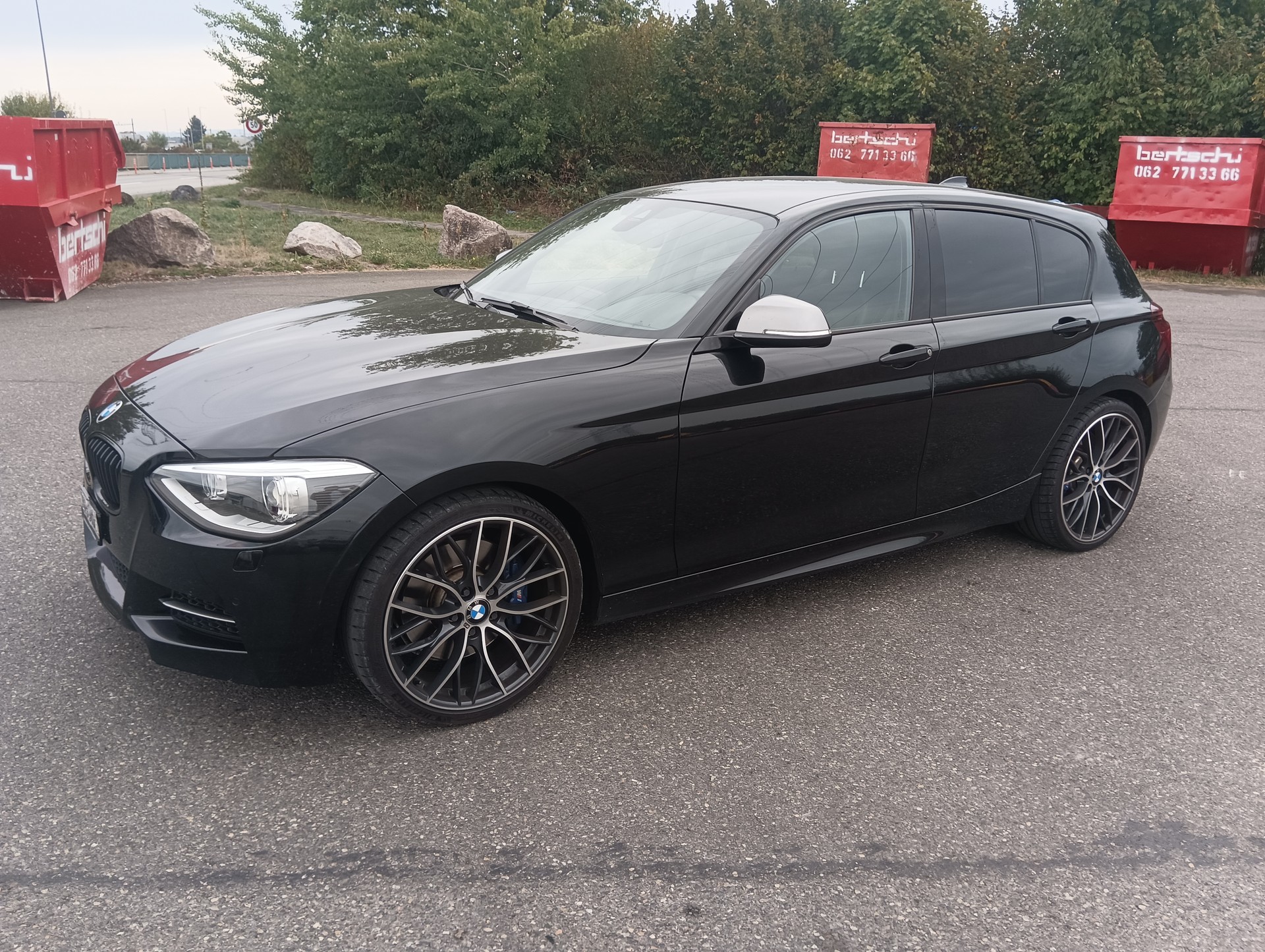 BMW M135i xDrive Steptronic-image-4