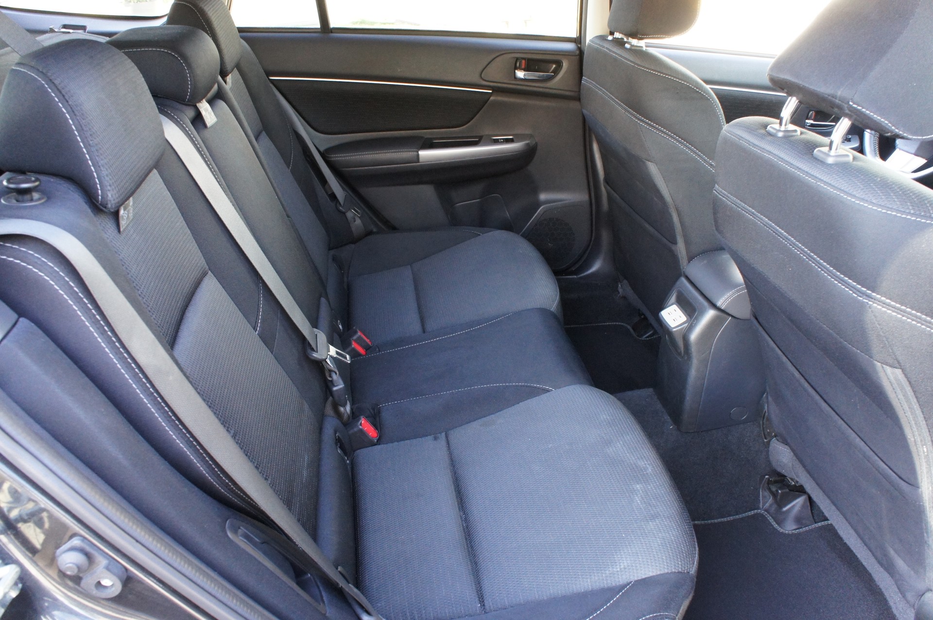 SUBARU Levorg 1.6DIT Swiss AWD Lineartronic-image-10