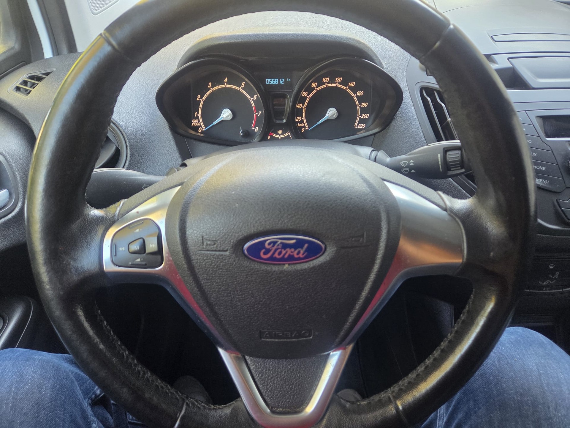 FORD Transit Courier Van 1.0 EcoBoost ** Clim ** Ab MFK ** Expertisé-image-6