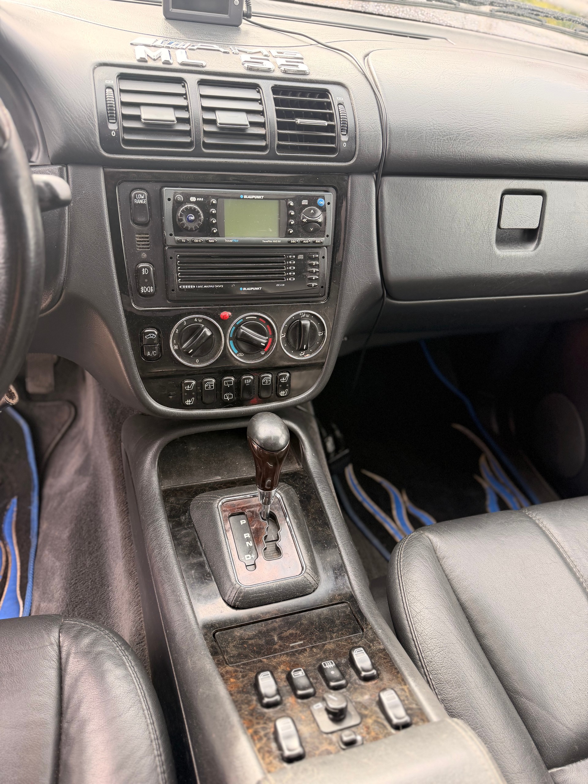 MERCEDES-BENZ ML 55 AMG Automatic-image-14