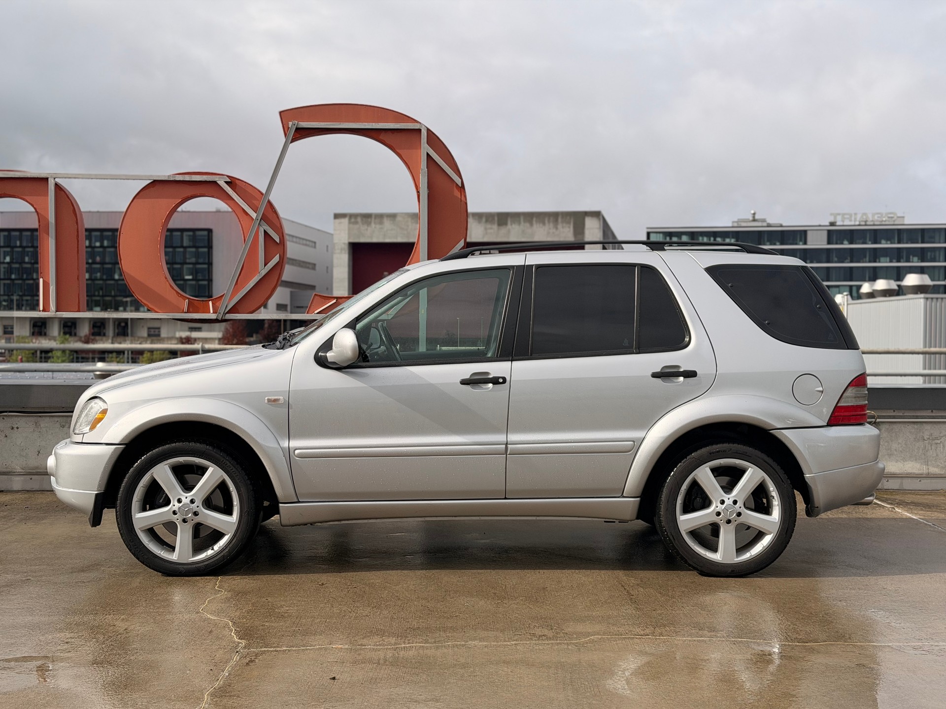 MERCEDES-BENZ ML 55 AMG Automatic-image-5