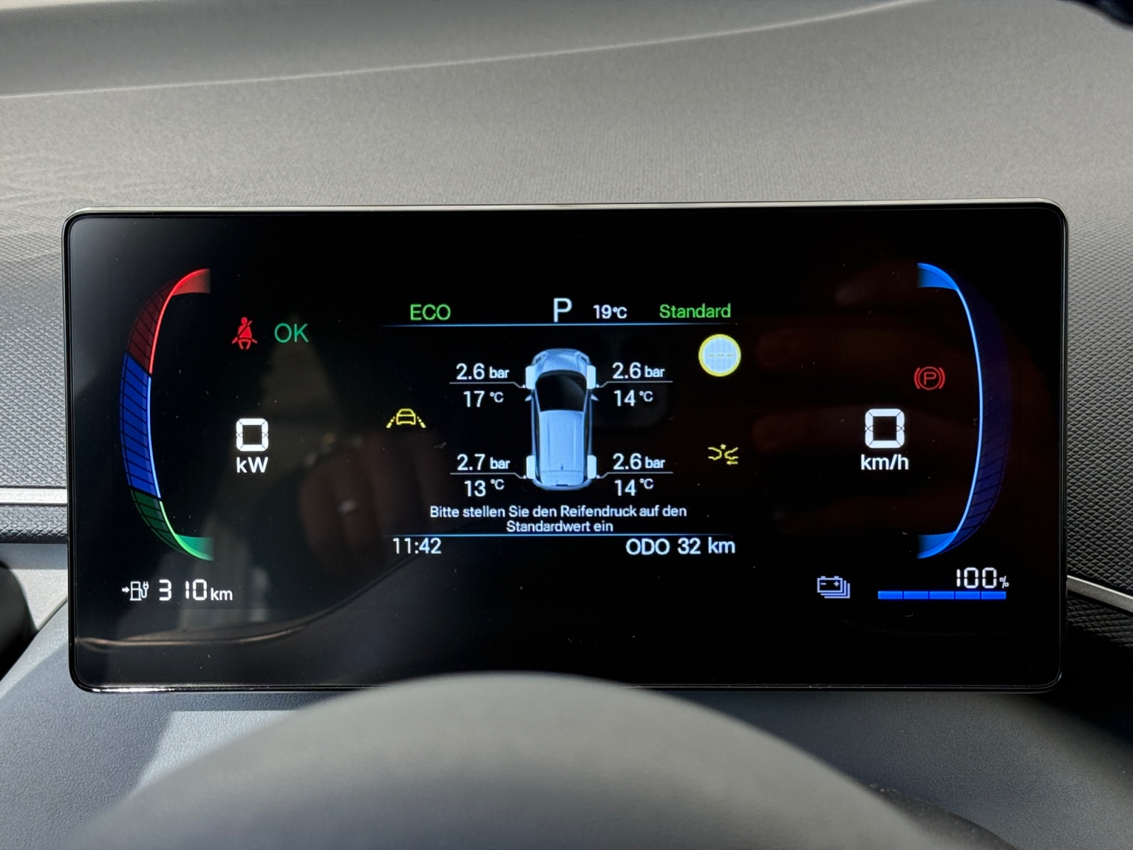 BYD Dolphin Surf 43 kWh Comfort-image-13