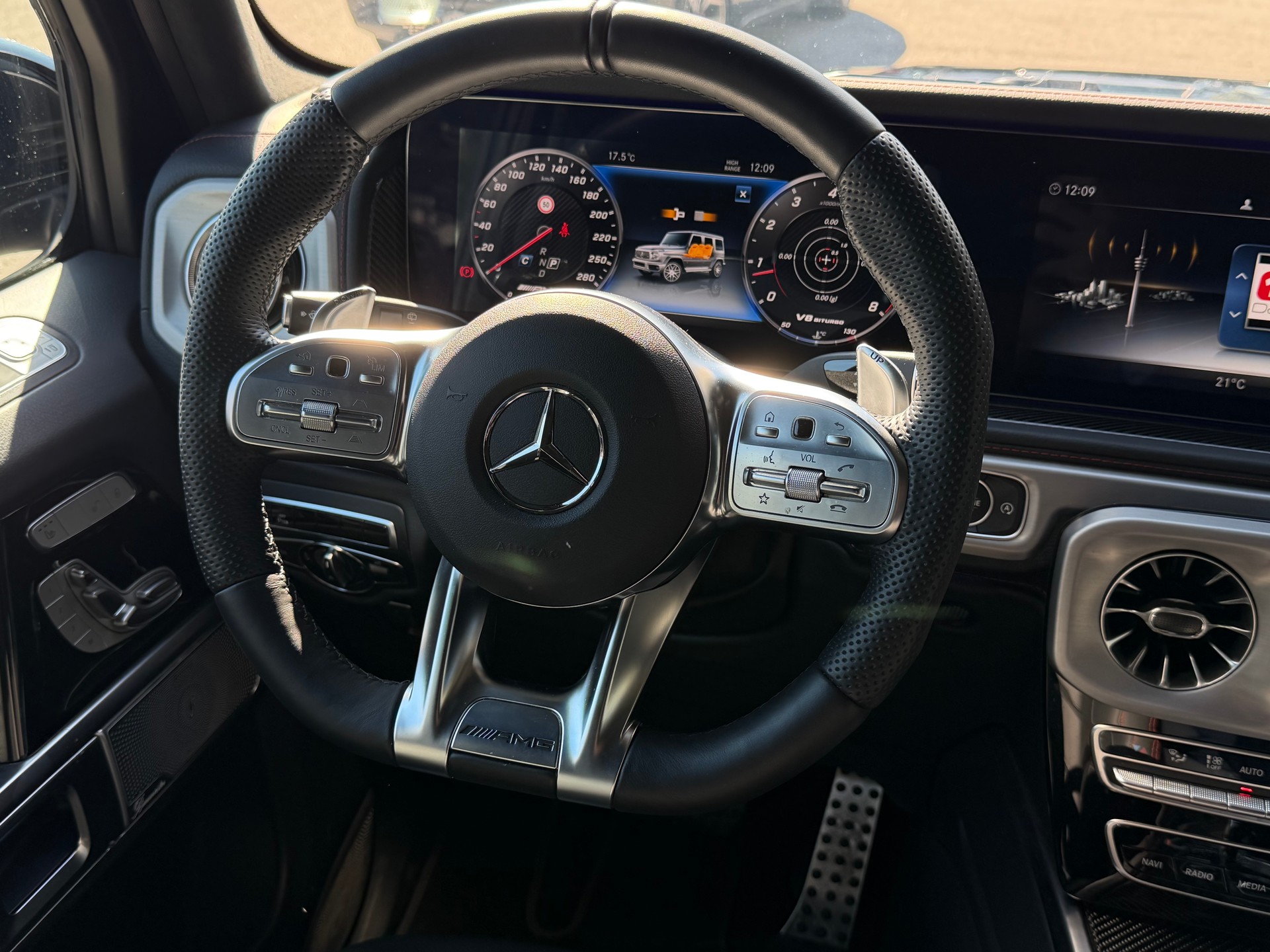 MERCEDES-BENZ G 63 AMG Speedshift Plus G-Tronic-image-10