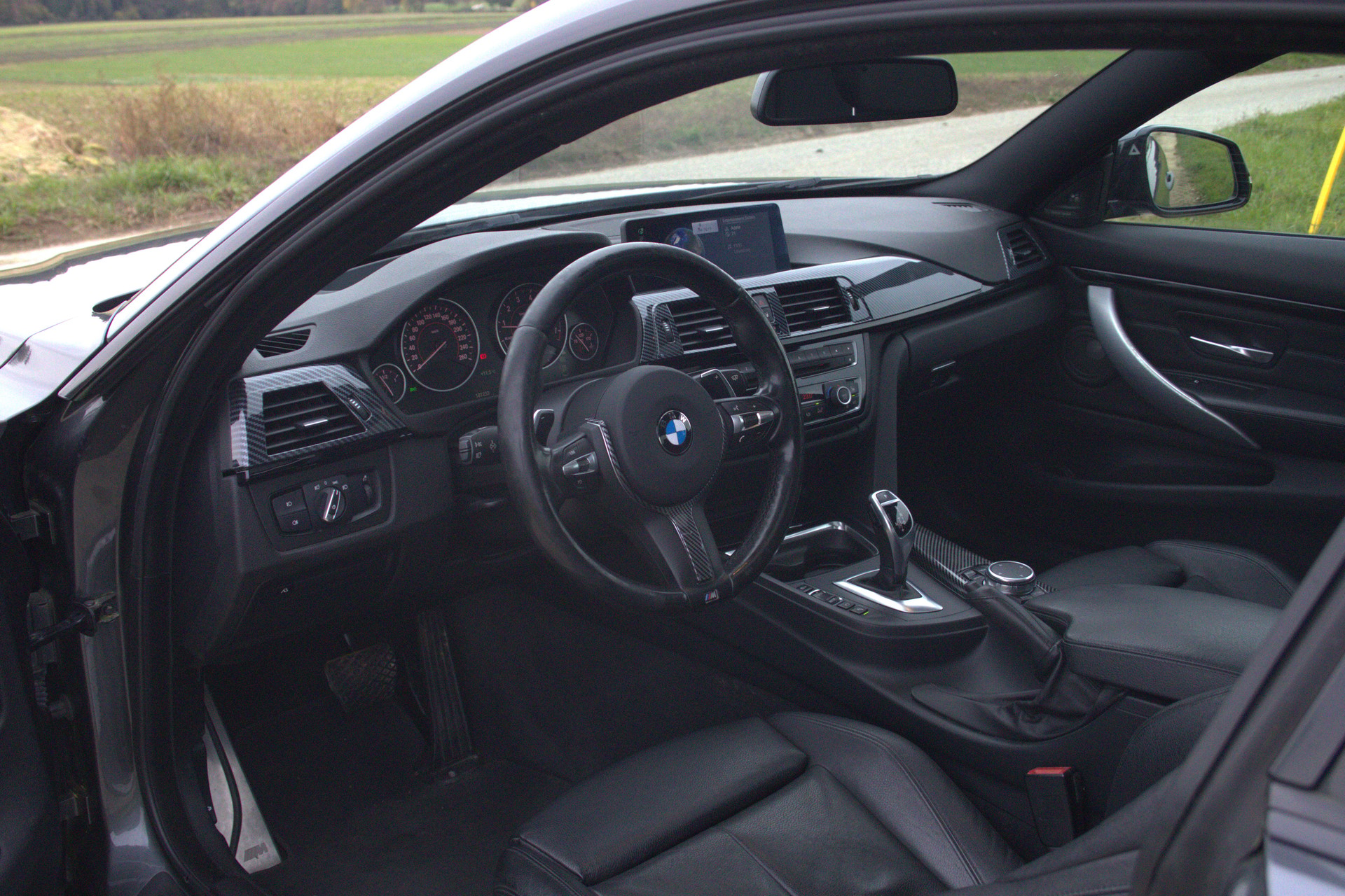 BMW 435i xDrive-image-3