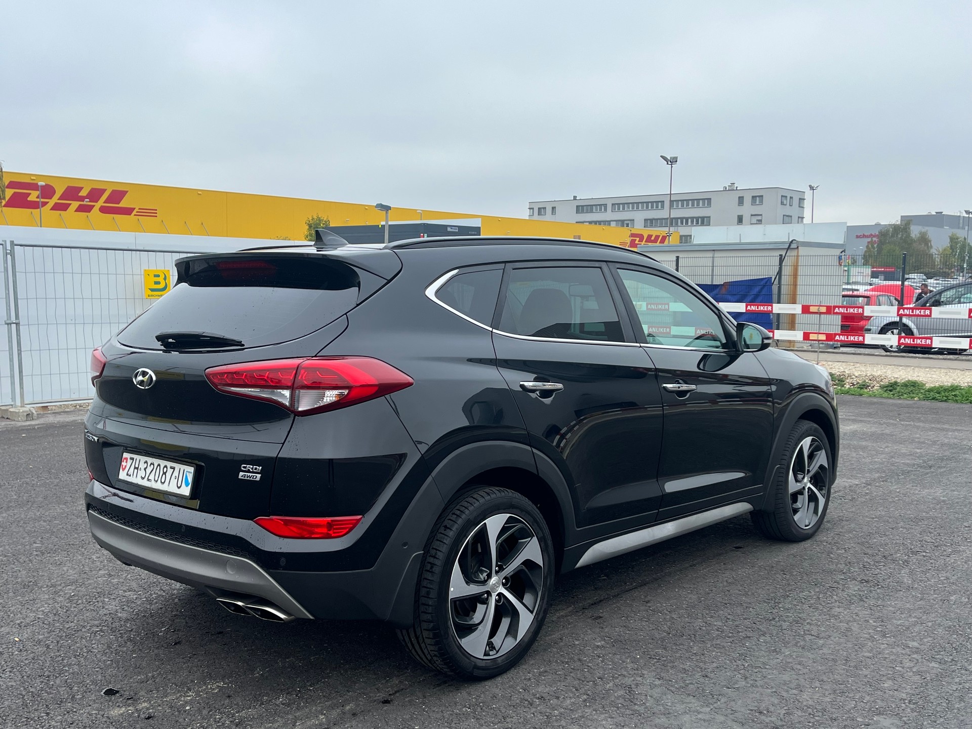 HYUNDAI Tucson 2.0 CRDI Vertex 4WD Automatic-image-5