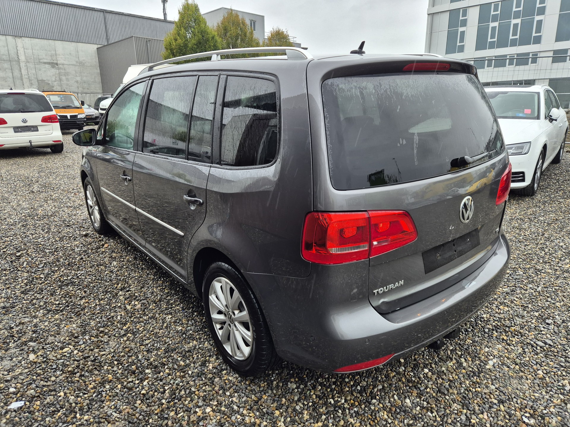 VW Touran 1.4 TSI Highline-image-4