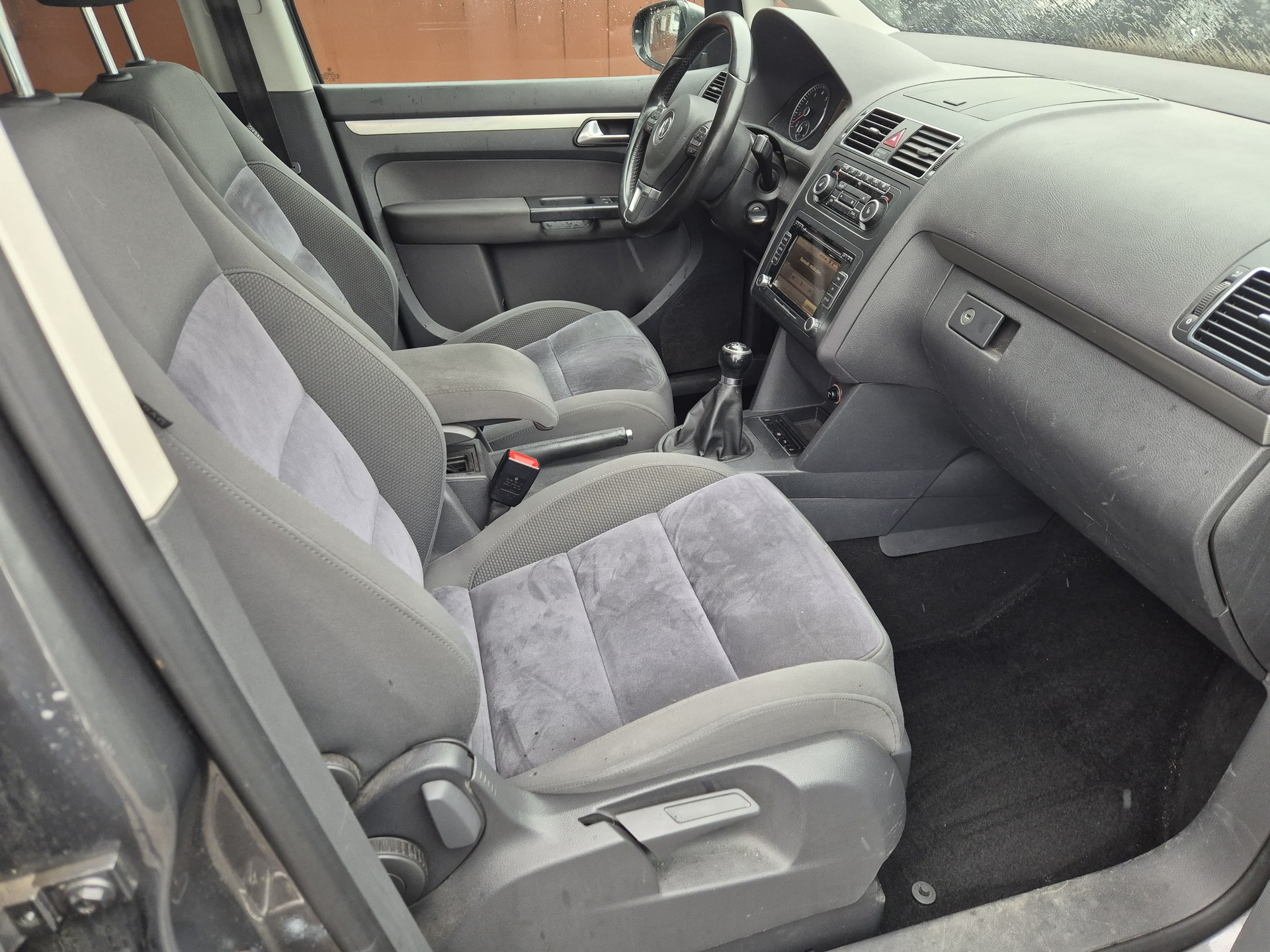 VW Touran 1.4 TSI Highline-image-10