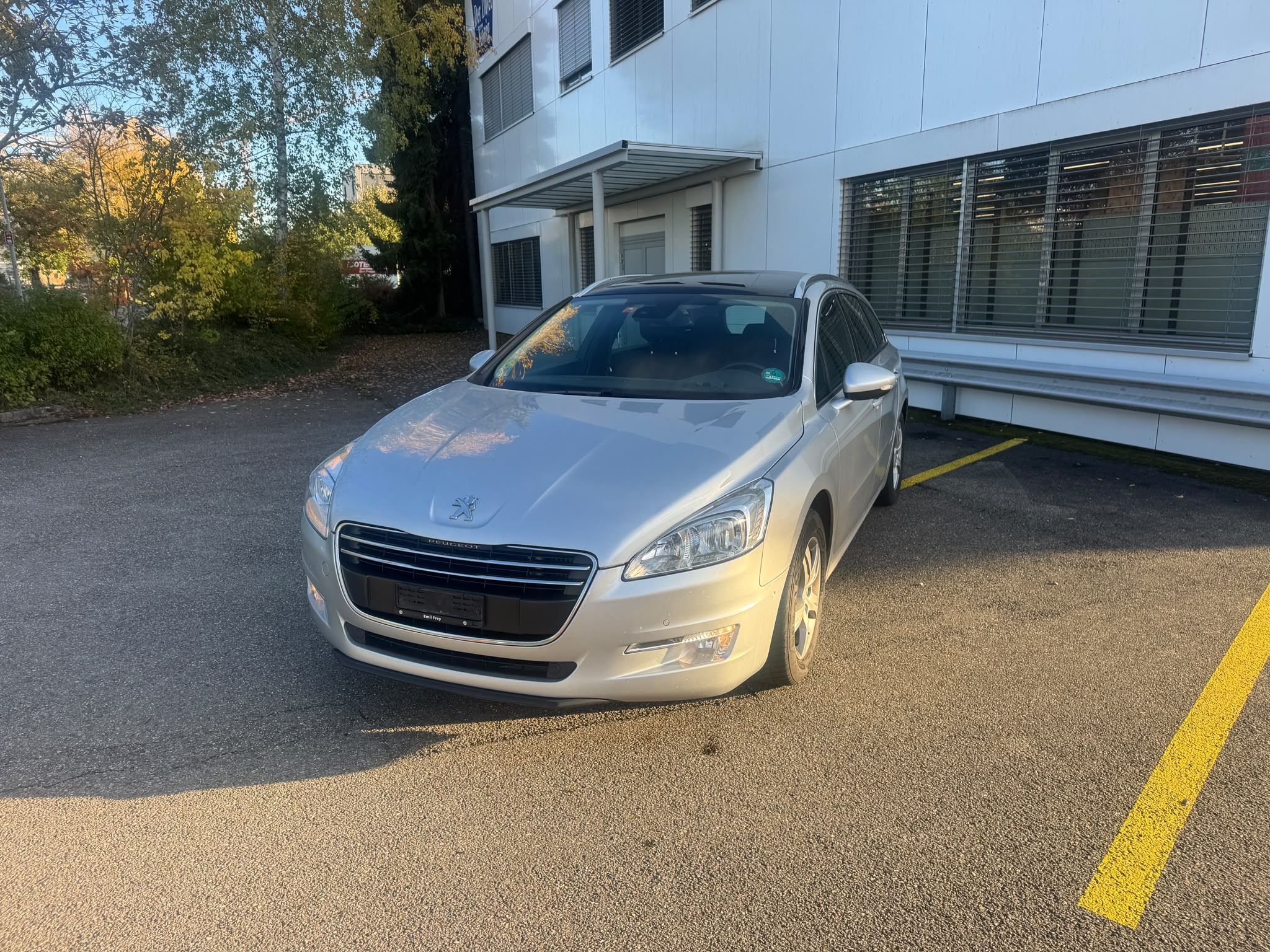 Car photo