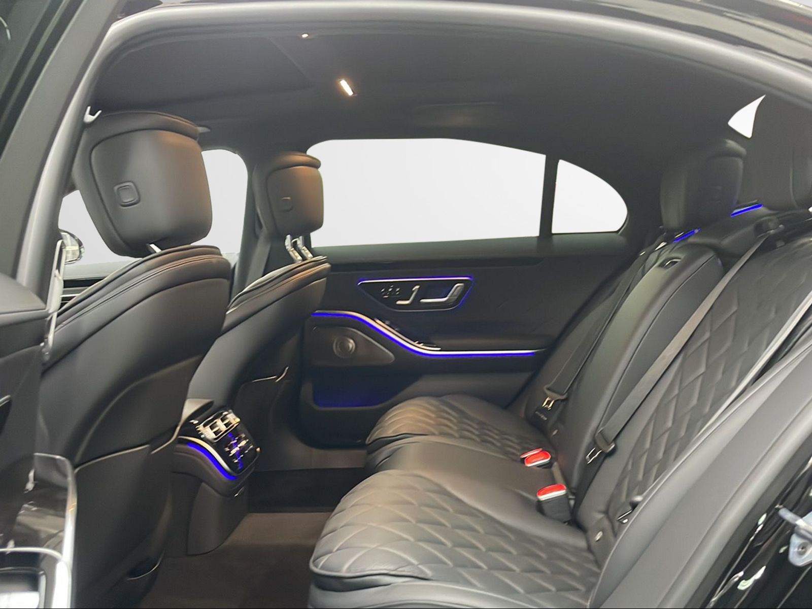 MERCEDES-BENZ S 580 Lang 4Matic AMG Line 9G-Tronic-image-11
