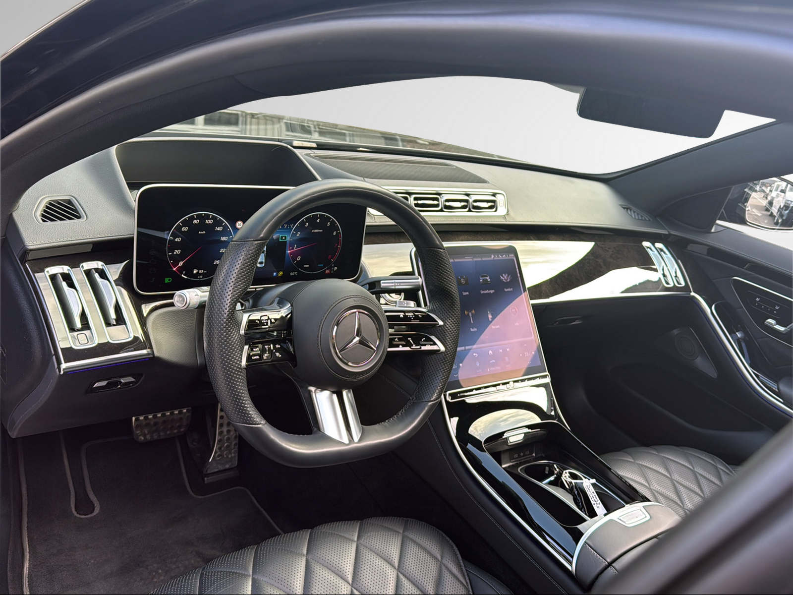 MERCEDES-BENZ S 580 Lang 4Matic AMG Line 9G-Tronic-image-8