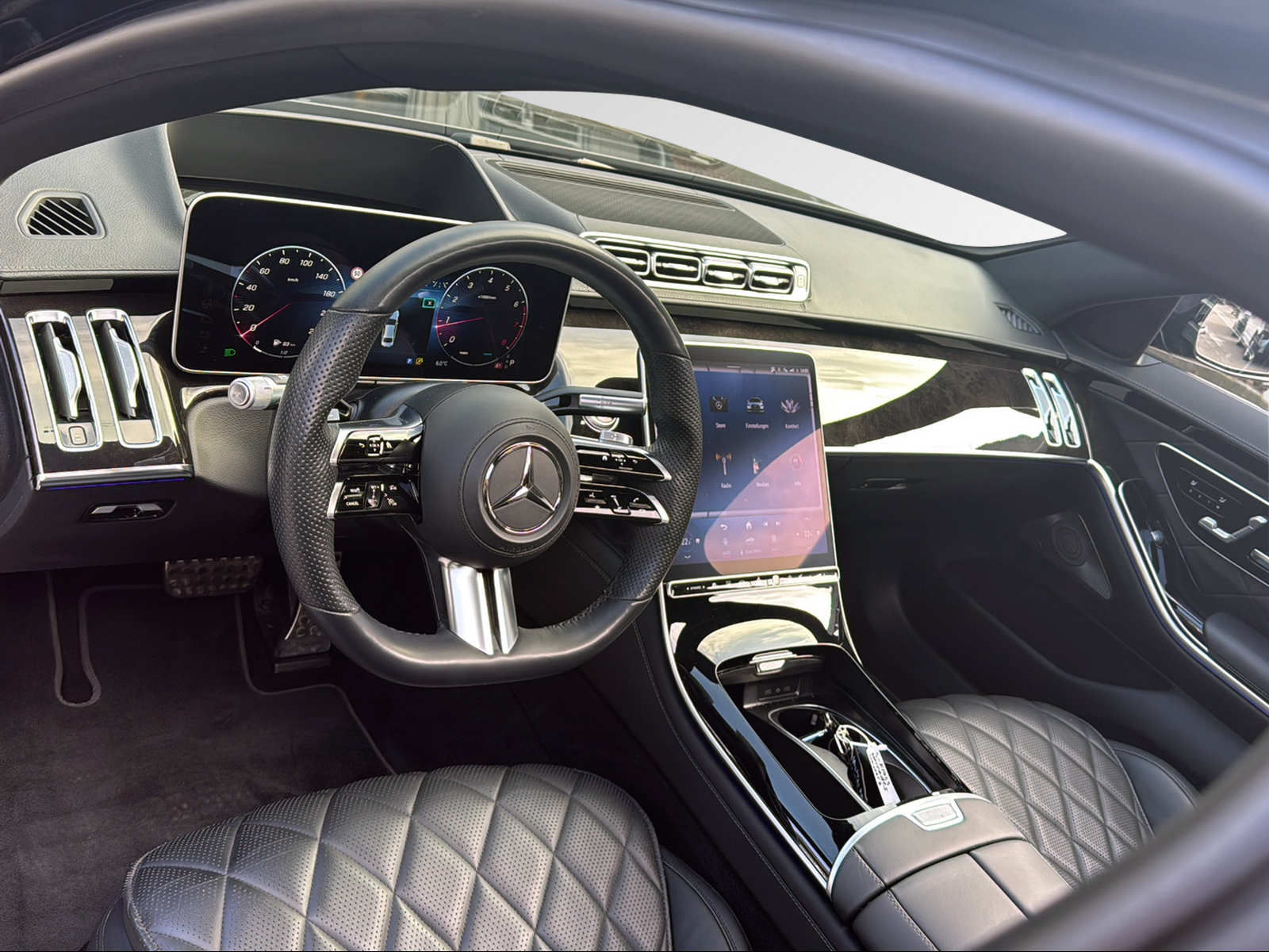 MERCEDES-BENZ S 580 Lang 4Matic AMG Line 9G-Tronic-image-9